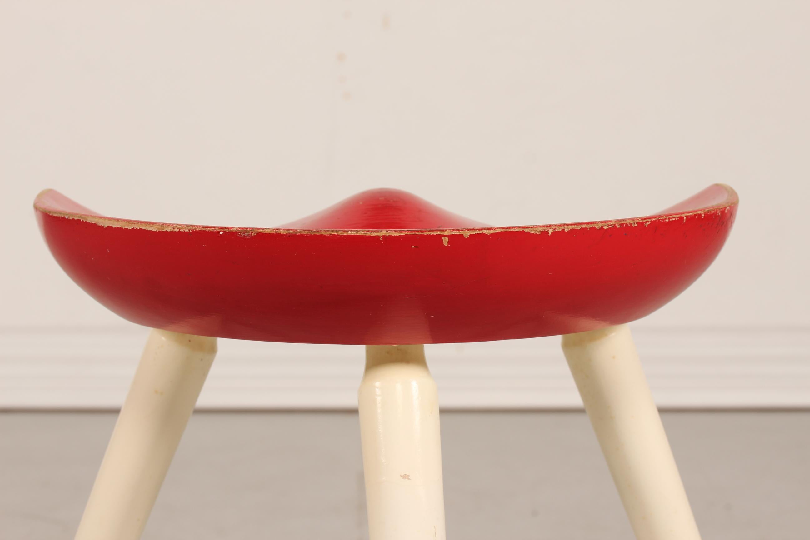Danish Modern Three-Legged Wooden Milking Stool Red & White, Mogens Lassen Style For Sale 1
