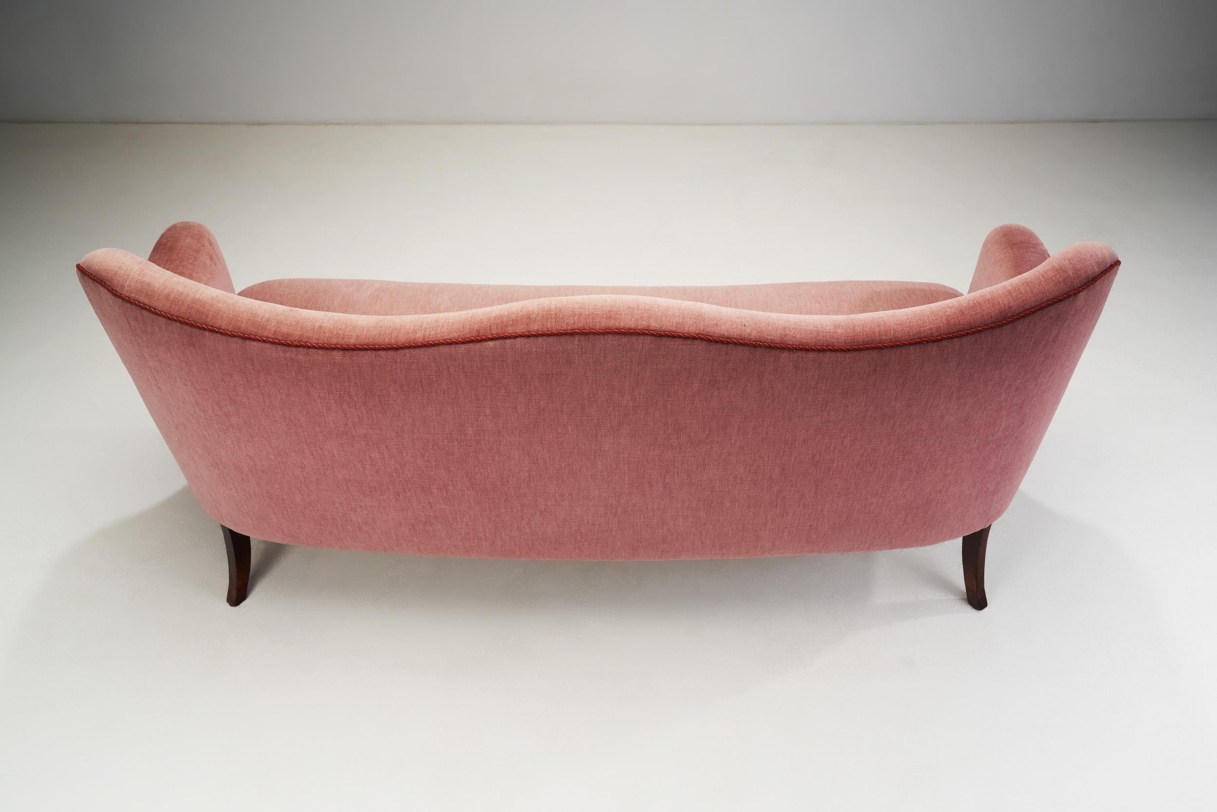 Fabric Danish Modern Three-Seater Sofa with Twisted Cord Trimming, Denmark, 1940s For Sale