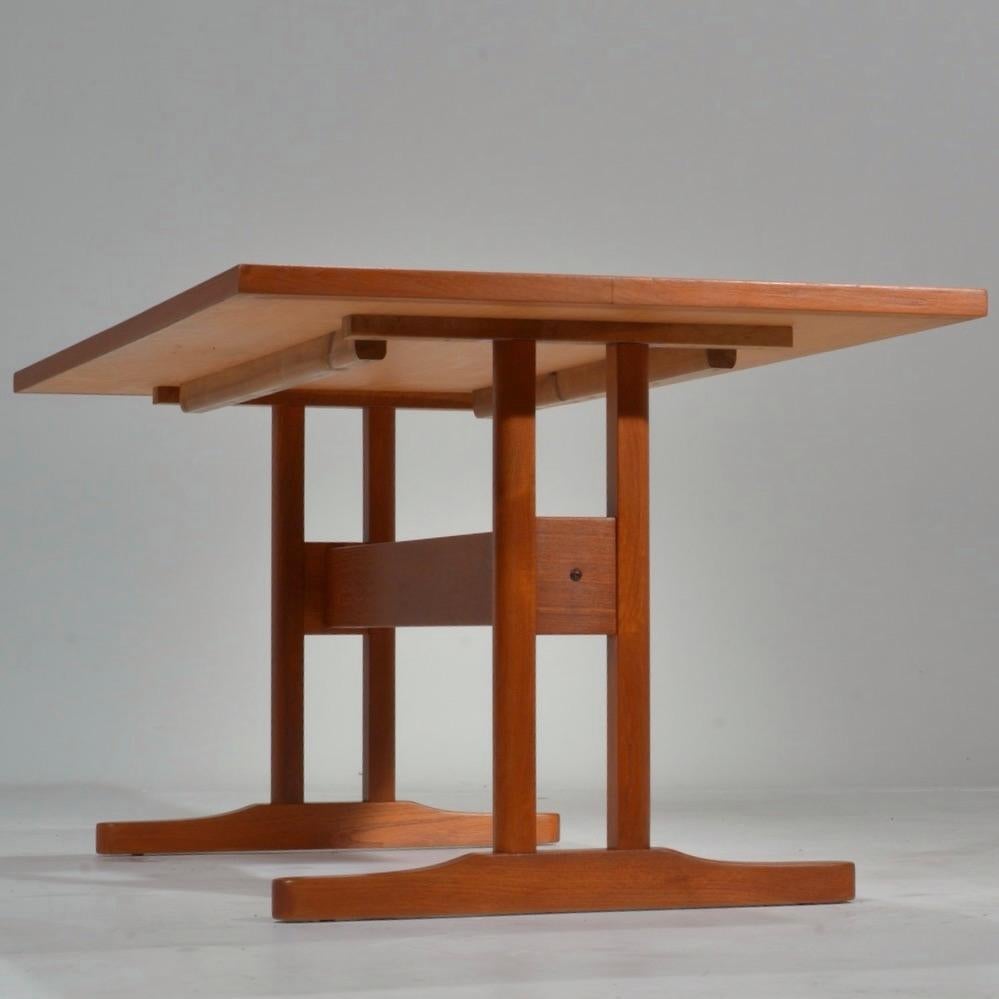 Danois Table de bureau ou de salle à manger danoise moderne en teck incrusté de carreaux en vente