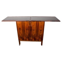 Mueble Bar Seco de Palo de Rosa Torbjørn Afdal para Bruksbo Noruega