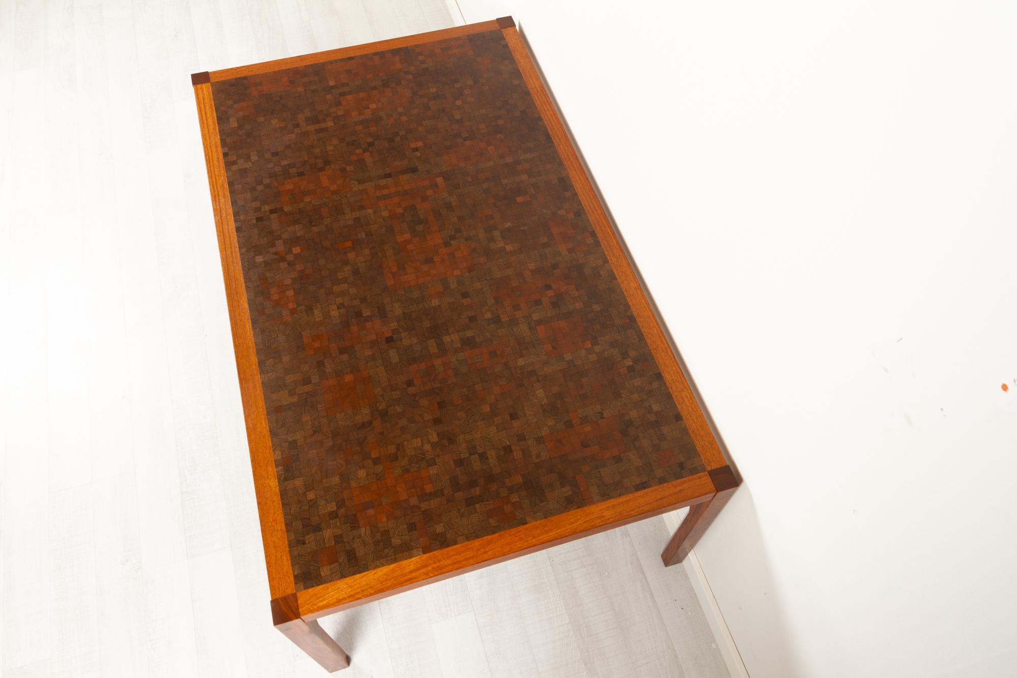 Danish Modern Tranekær Coffee Table, 1970s 4