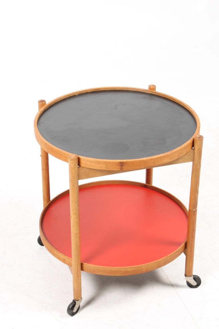 Scandinavian Modern Danish Modern Tray Table in Oak by Hans Bølling For Sale