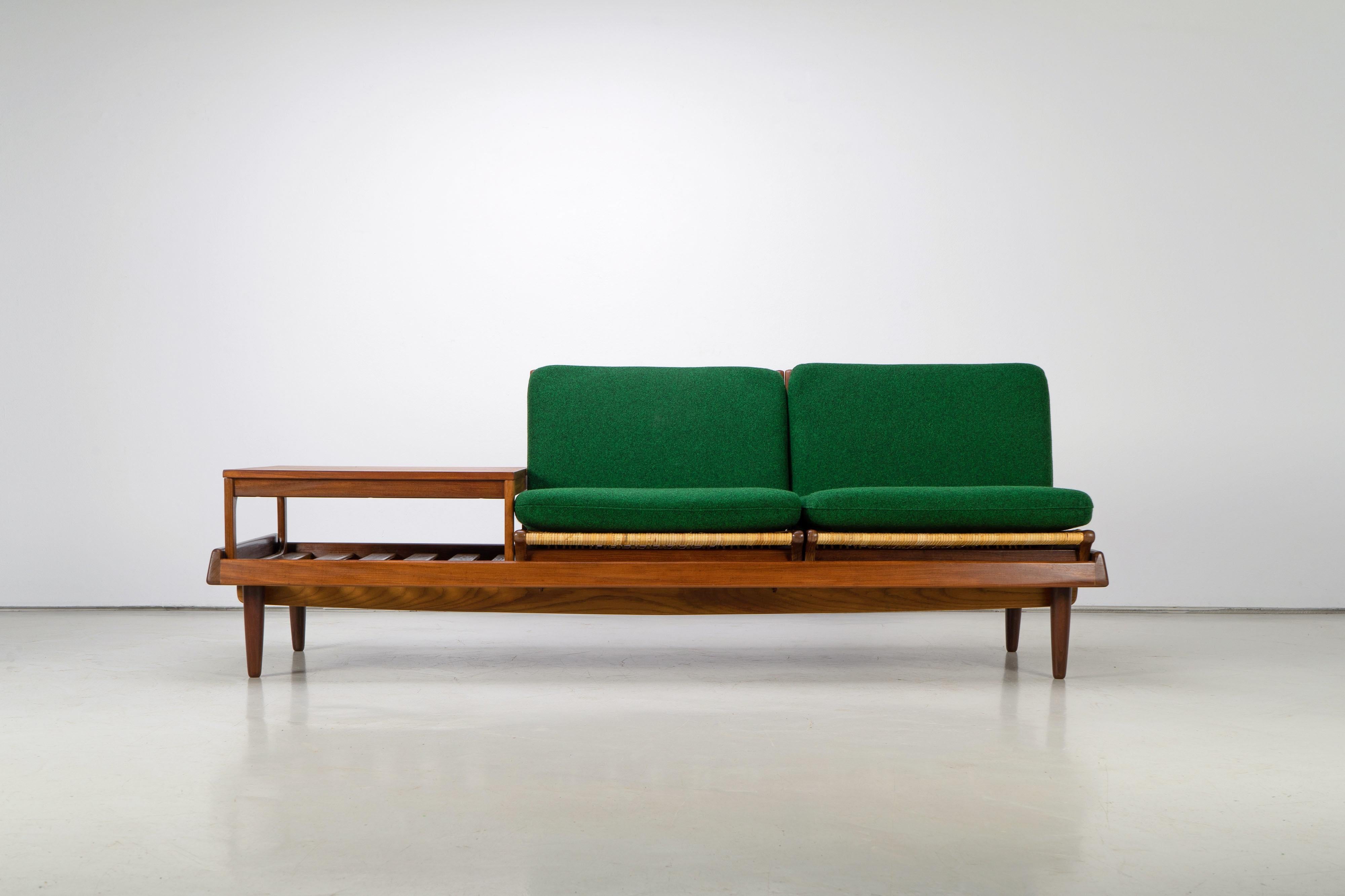 Danish Modern TV Bench Sofa Model 161 by Hans Olsen Bramin, Denmark, 1960s For Sale 4