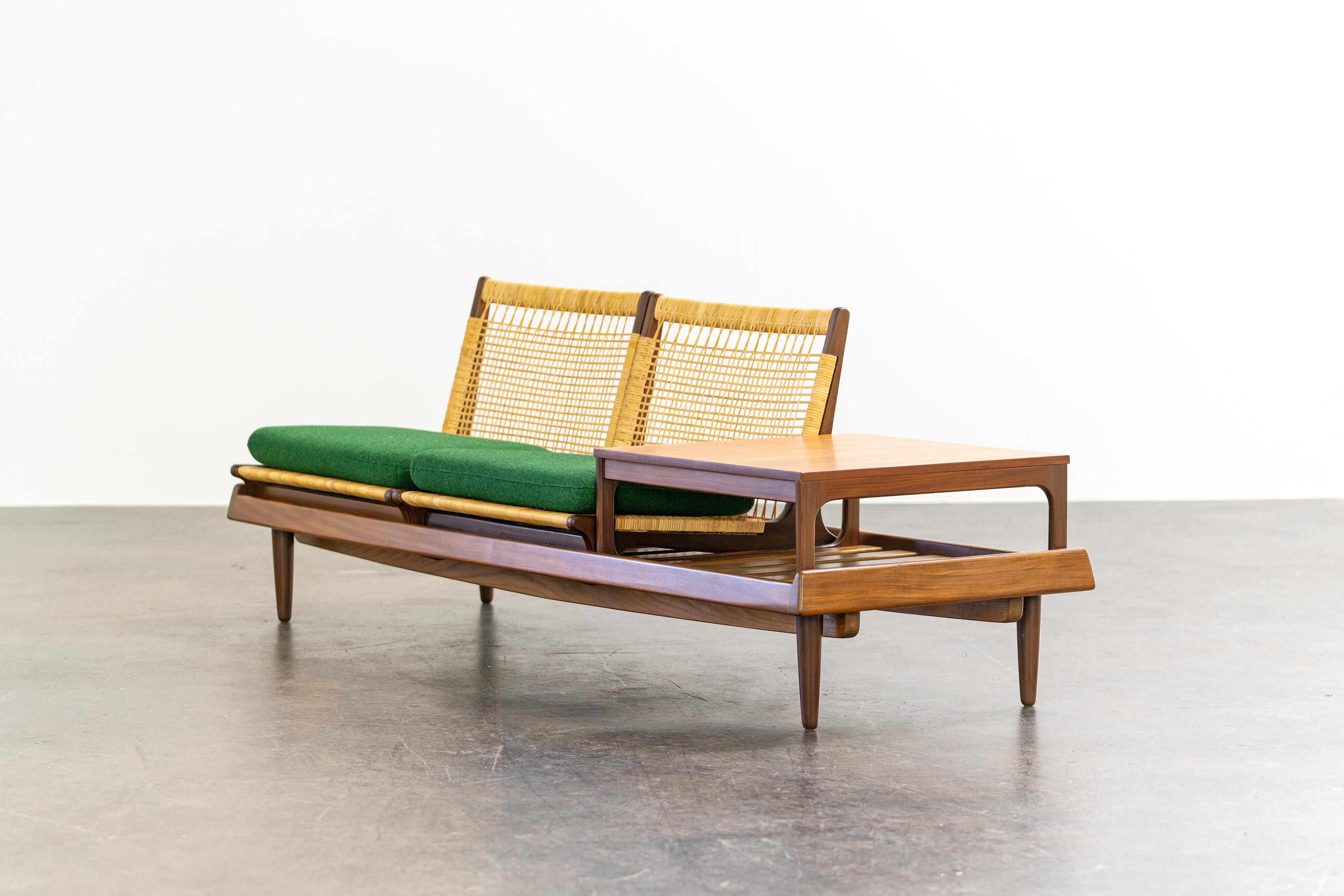 20th Century Danish Modern TV Bench Sofa Model 161 by Hans Olsen Bramin, Denmark, 1960s For Sale