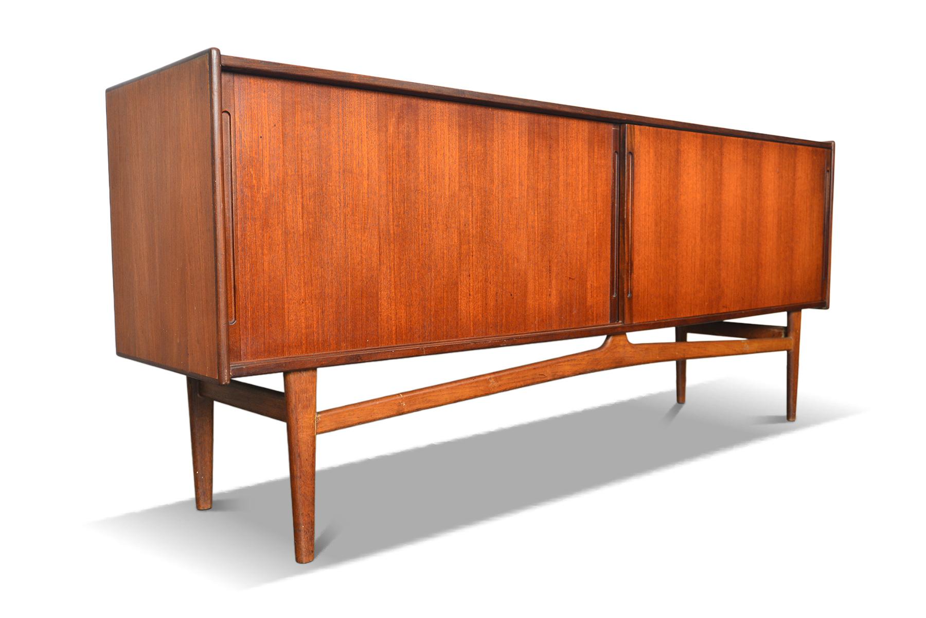 Mid-Century Modern Danish Modern Two Door Sliding Credenza With Floating Oak Base For Sale