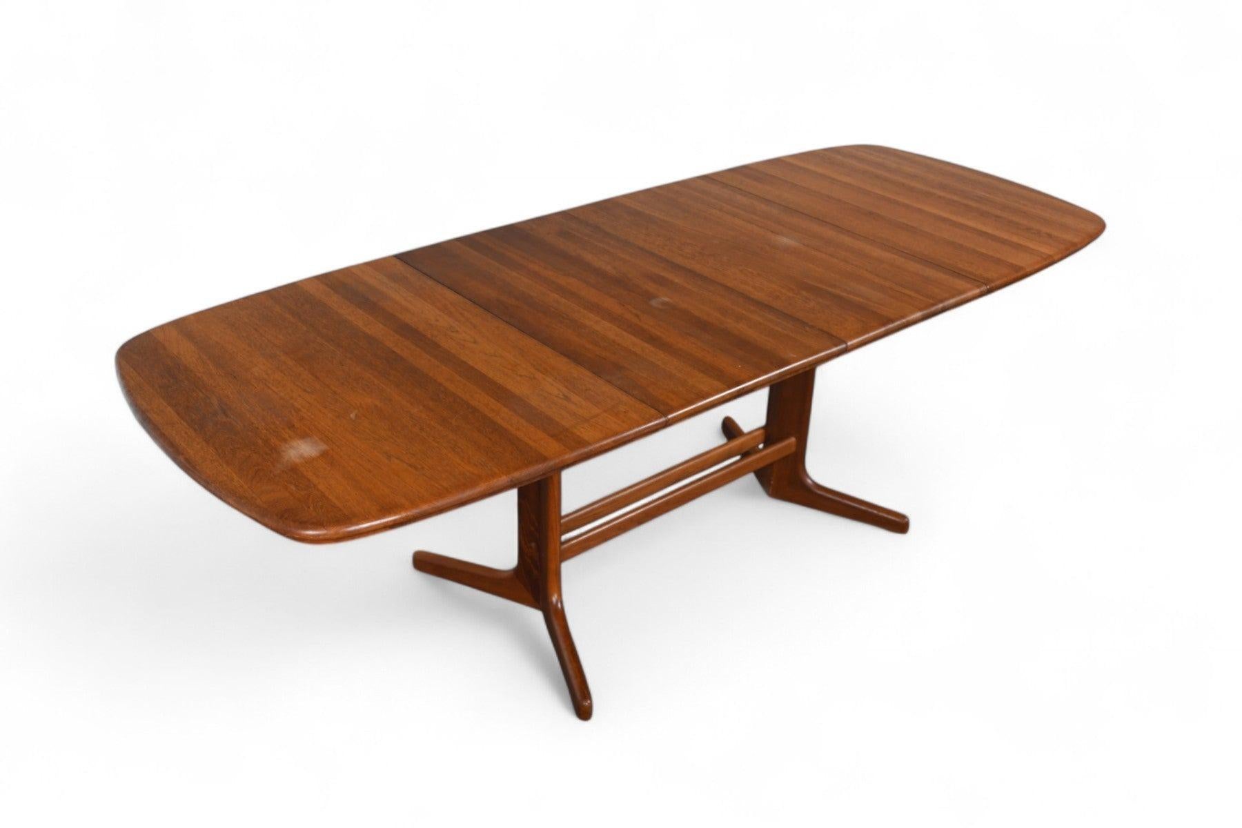 Dänischer Moderner Esstisch mit zwei Blättern und Sockel aus Teakholz im Angebot 5