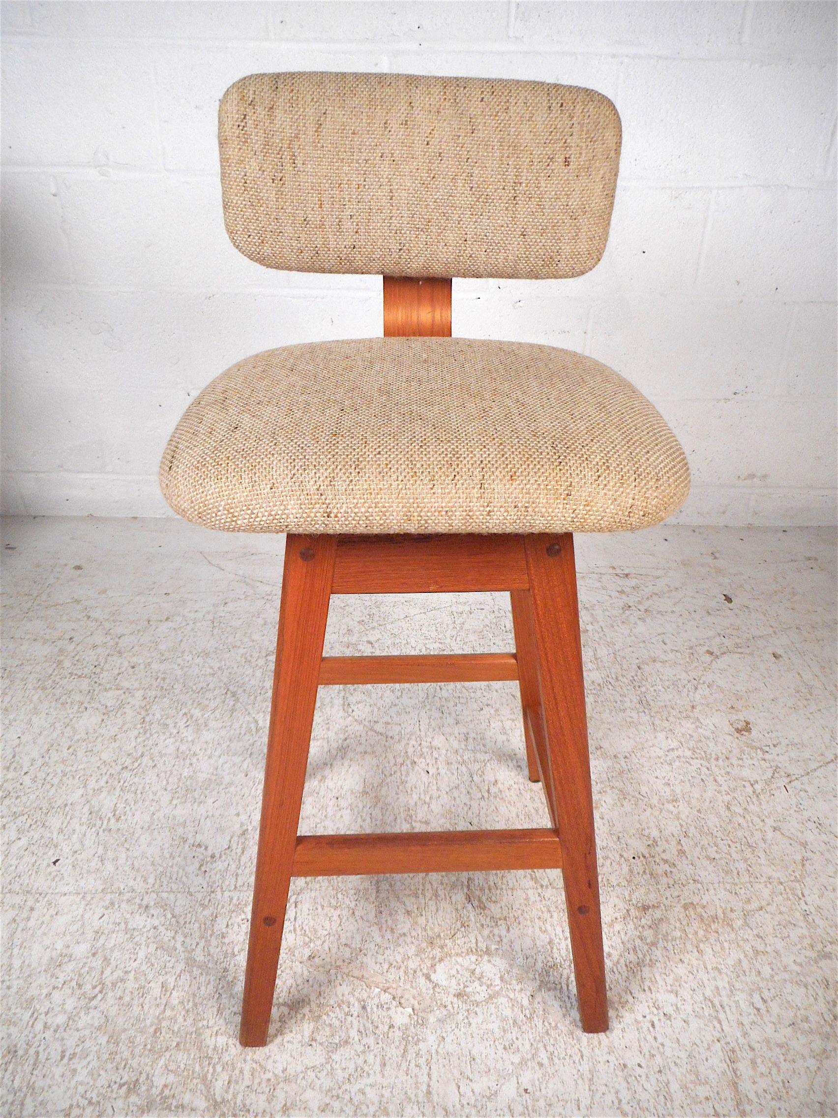 Mid-Century Modern Danish Modern Upholstered Swivel Stools by Vampdrup Stolefabrik, Set of 3