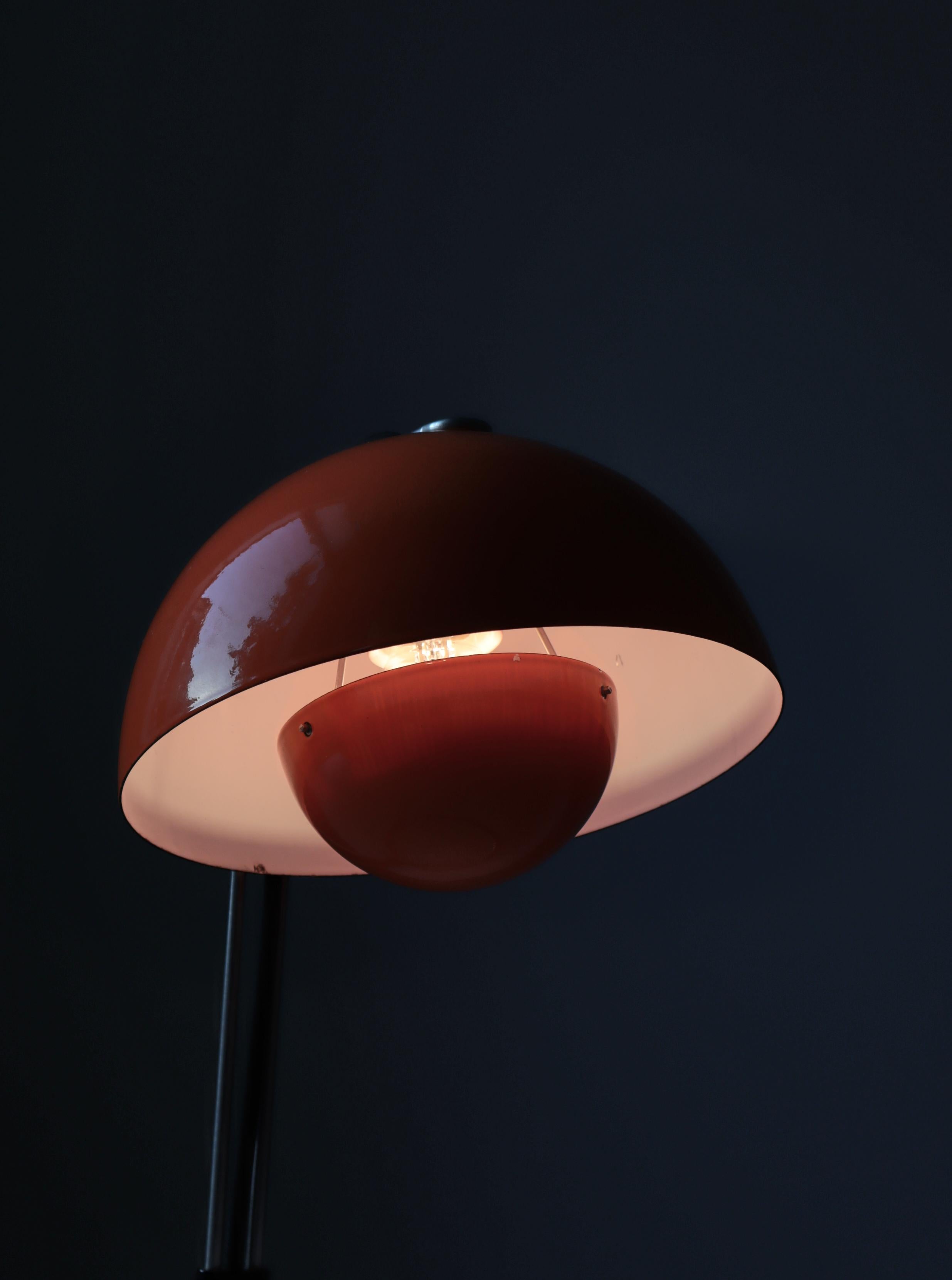 Lampe de table moderne danoise Verner Panton orange, Louis Poulsen, 1968 en vente 4