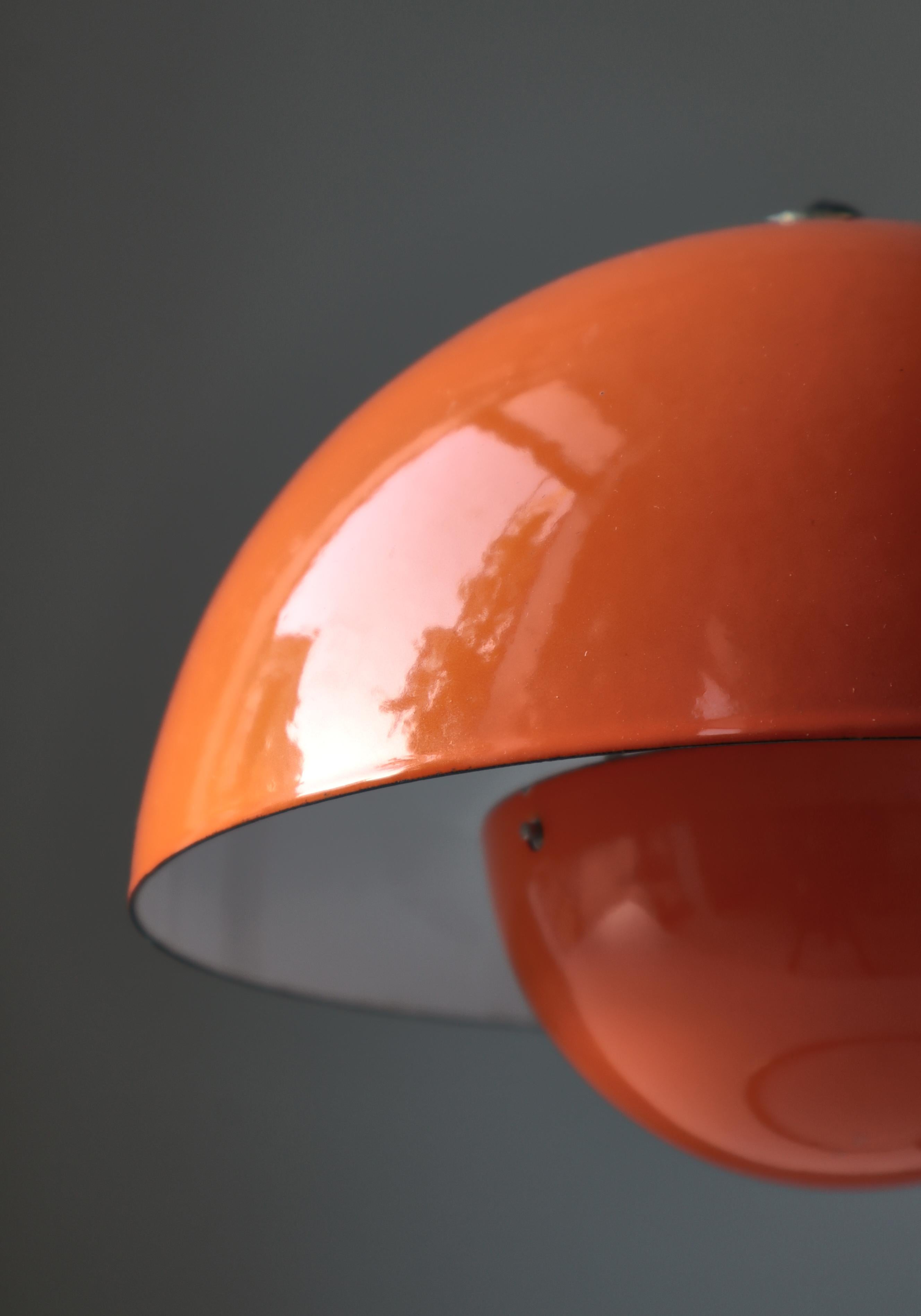 Lampe de table moderne danoise Verner Panton orange, Louis Poulsen, 1968 en vente 6