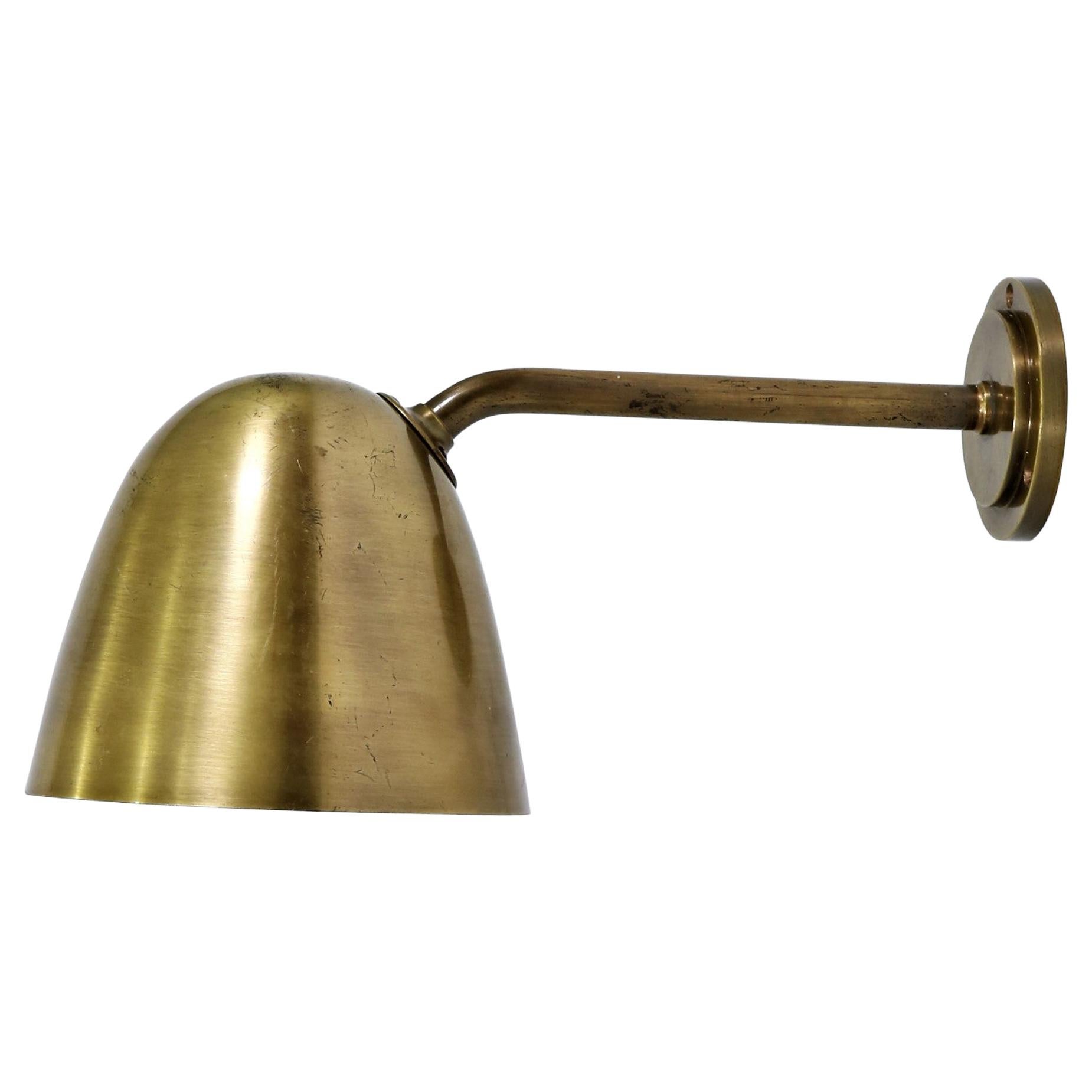 Danish Modern Vilhelm Lauritzen 1940s Wall Lamp in Brass for Fog & Morup Denmark