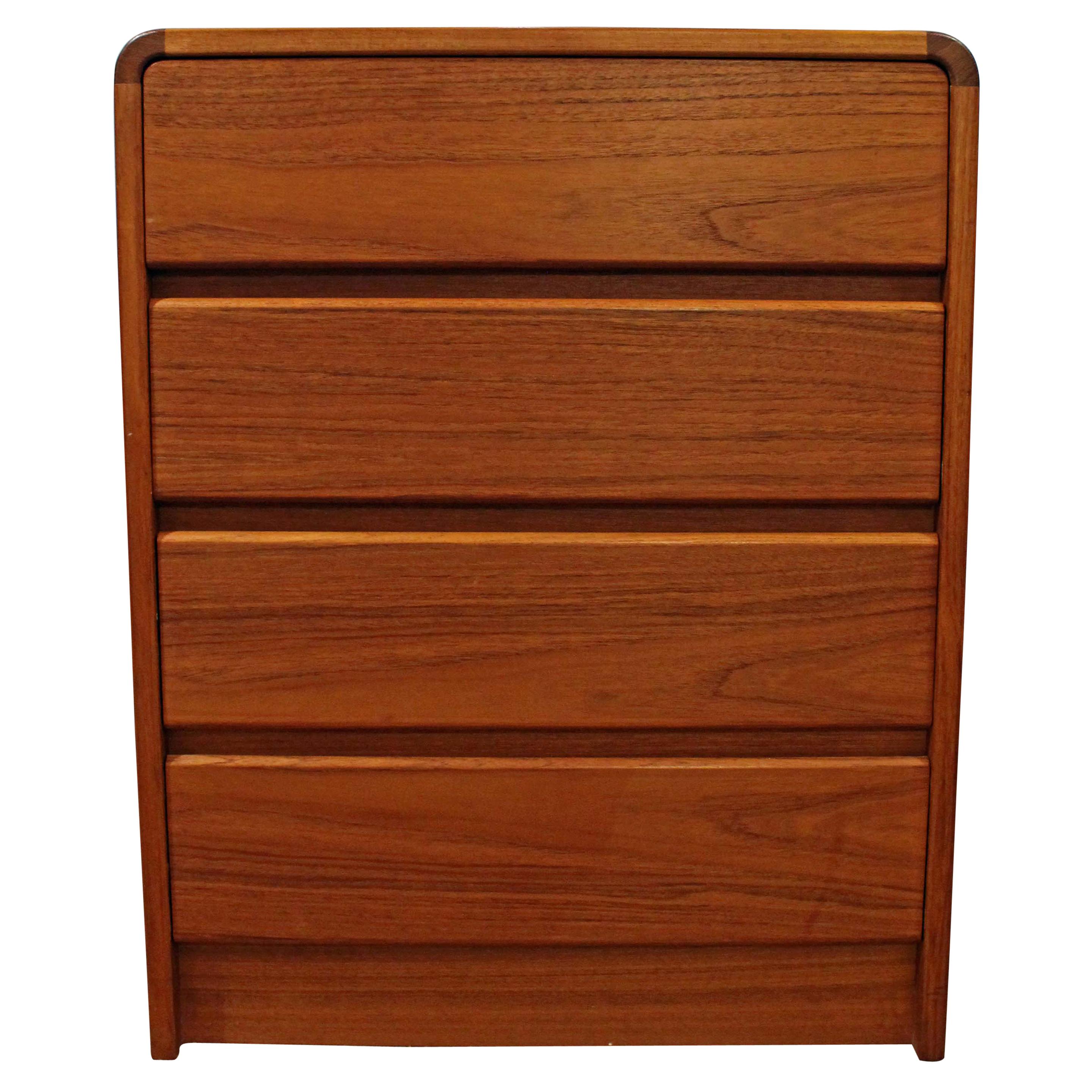 Danish Modern Vinde Mobelfabrik Teak Bachelor Chest