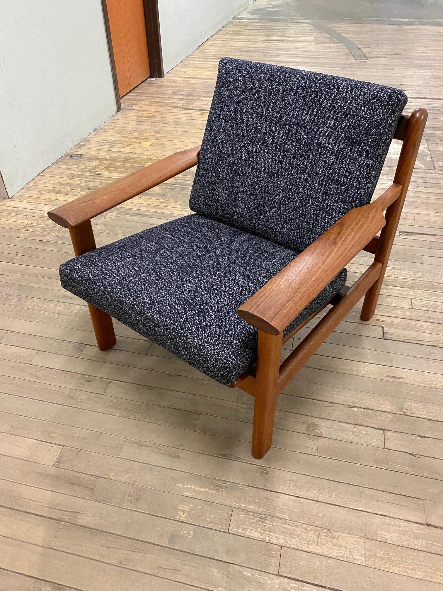 Danish Modern Volther Lounge Chair 4
