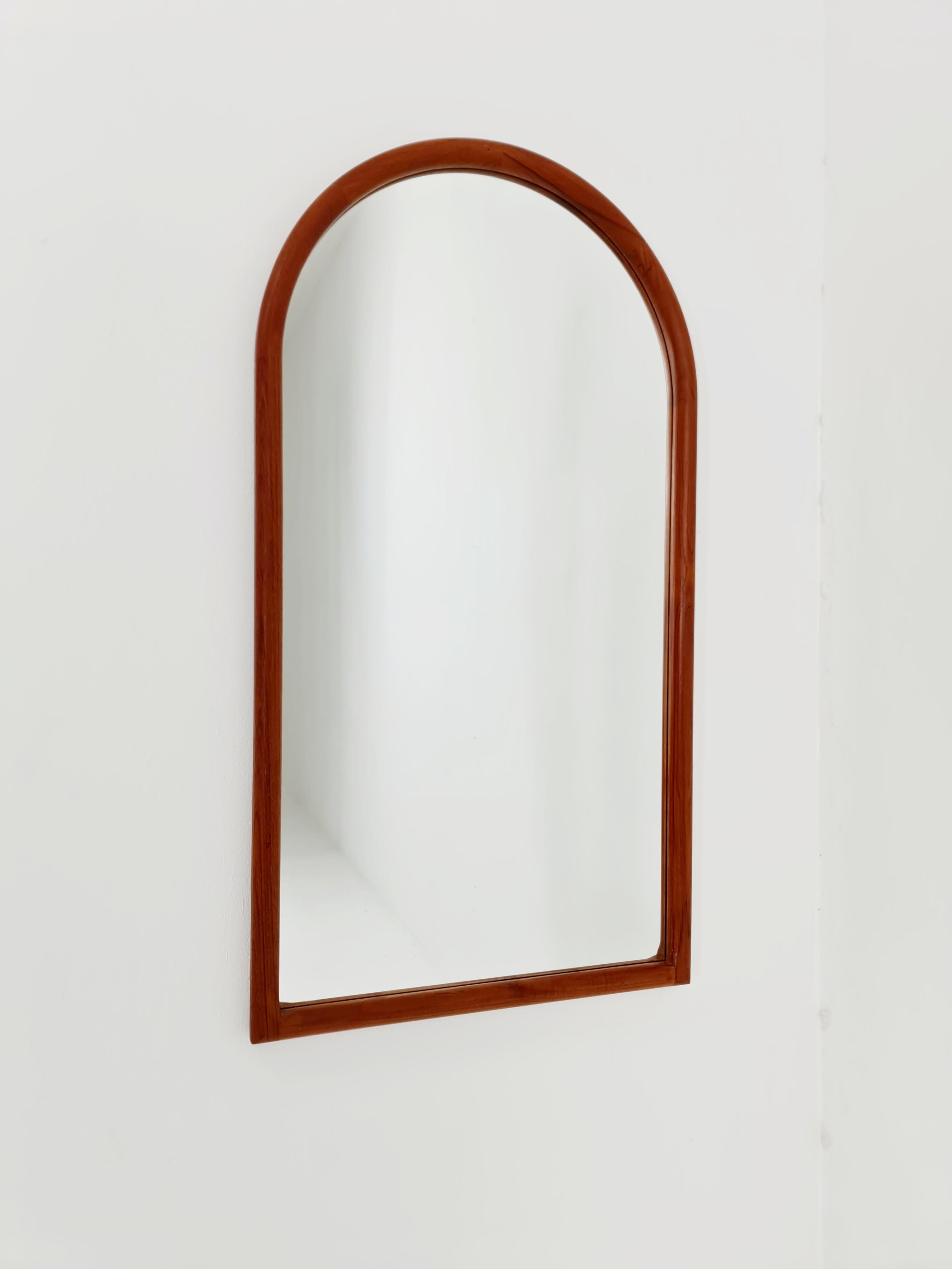 Dänischer moderner Wandspiegel von Kai Kristiansen für Aksel Kjersgaard, 1960 (Mitte des 20. Jahrhunderts) im Angebot
