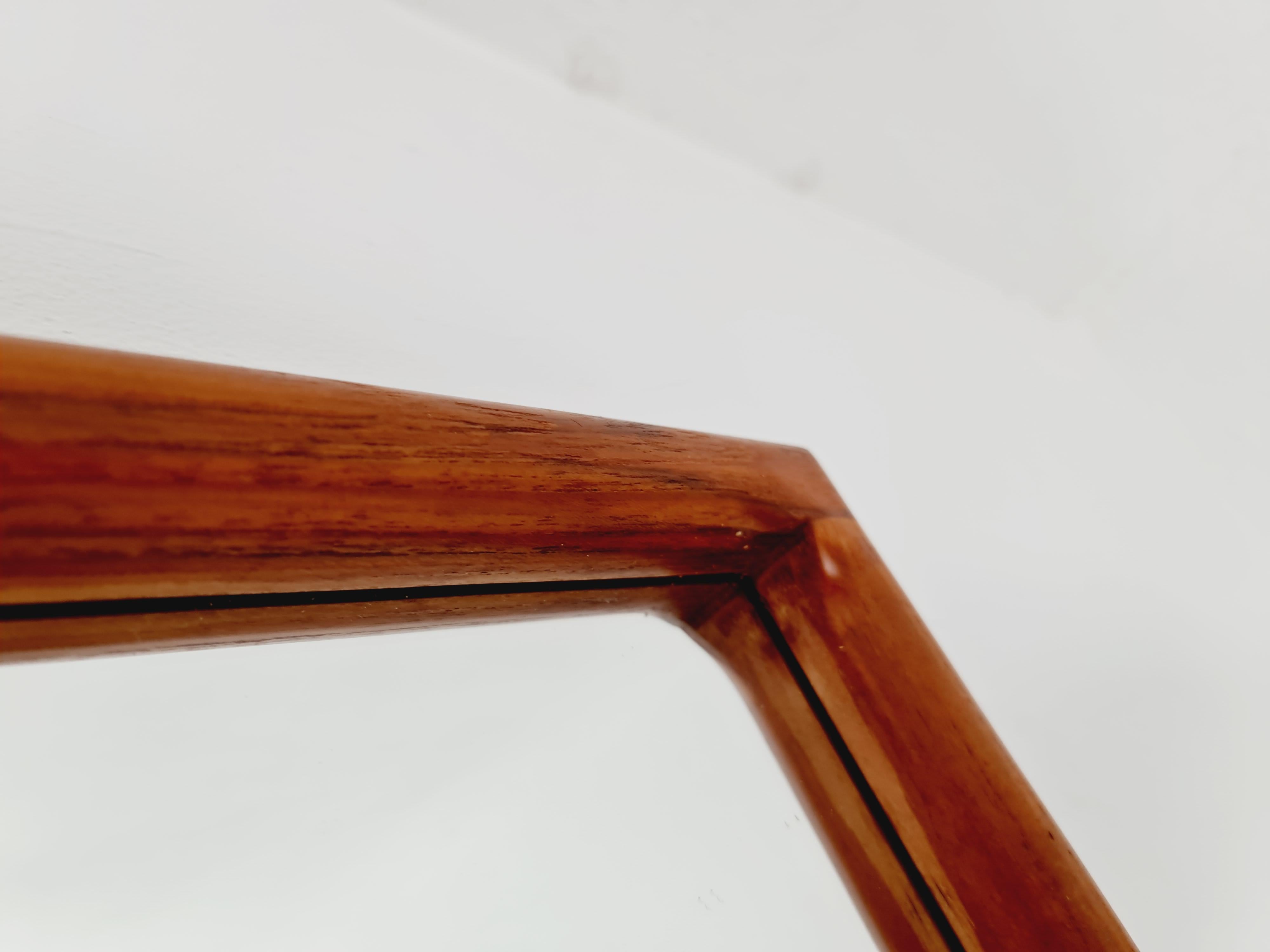 Dänischer moderner Wandspiegel von Kai Kristiansen für Aksel Kjersgaard, 1960 im Angebot 1