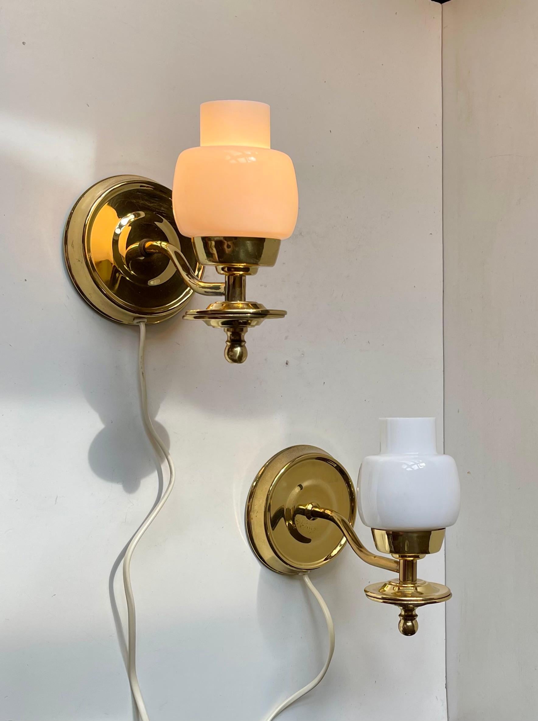 Danish Modern Wall Sconces in White Glass & Brass, 1970s In Good Condition For Sale In Esbjerg, DK