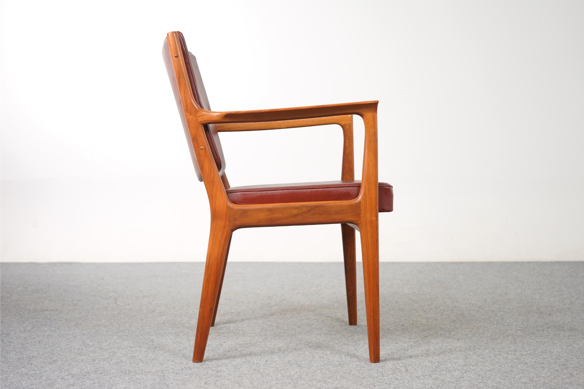 Danish Modern Walnut Arm Chair For Sale 1