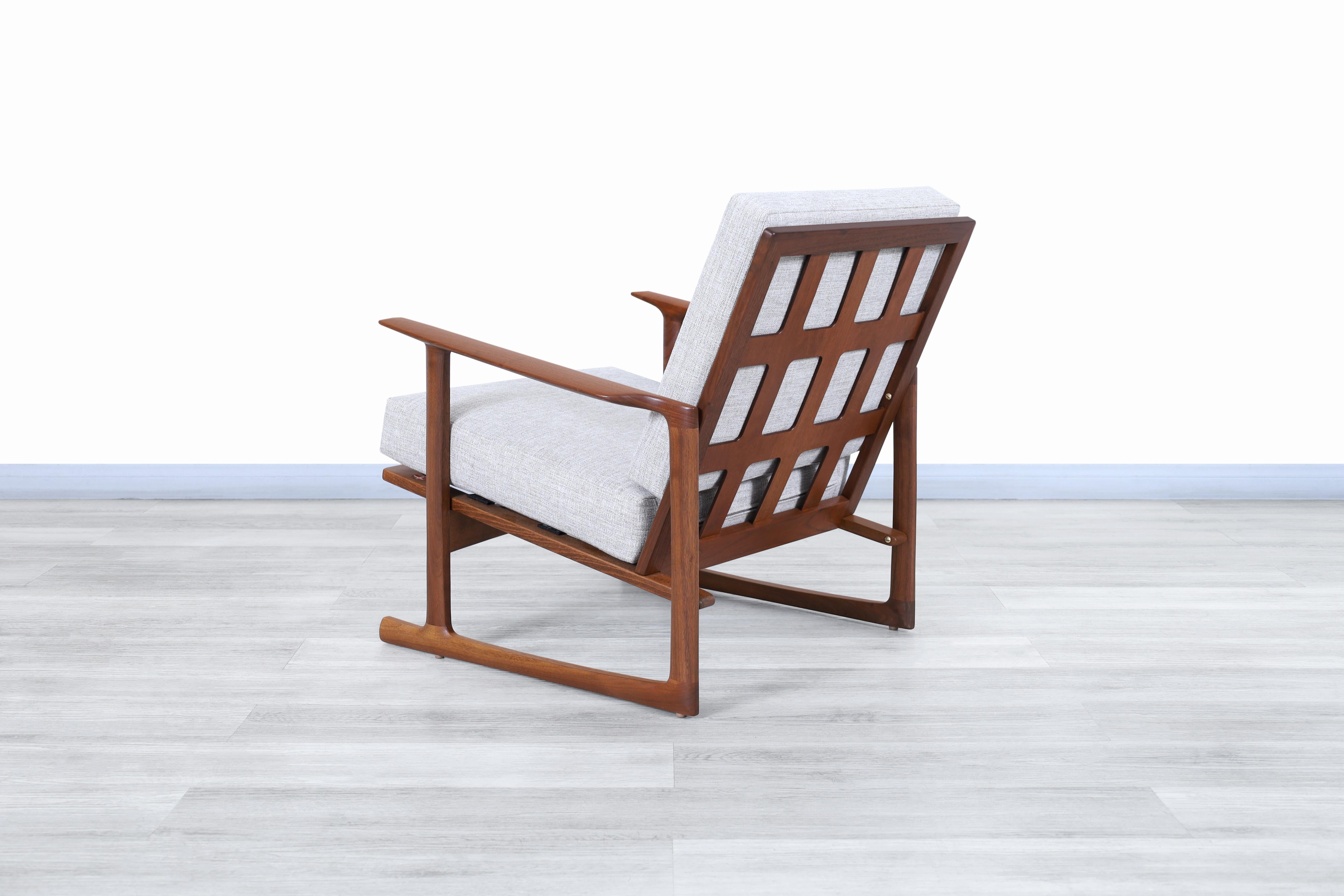 Danish Modern Walnut Lounge Chairs by Ib Kofod Larsen for Selig For Sale 3