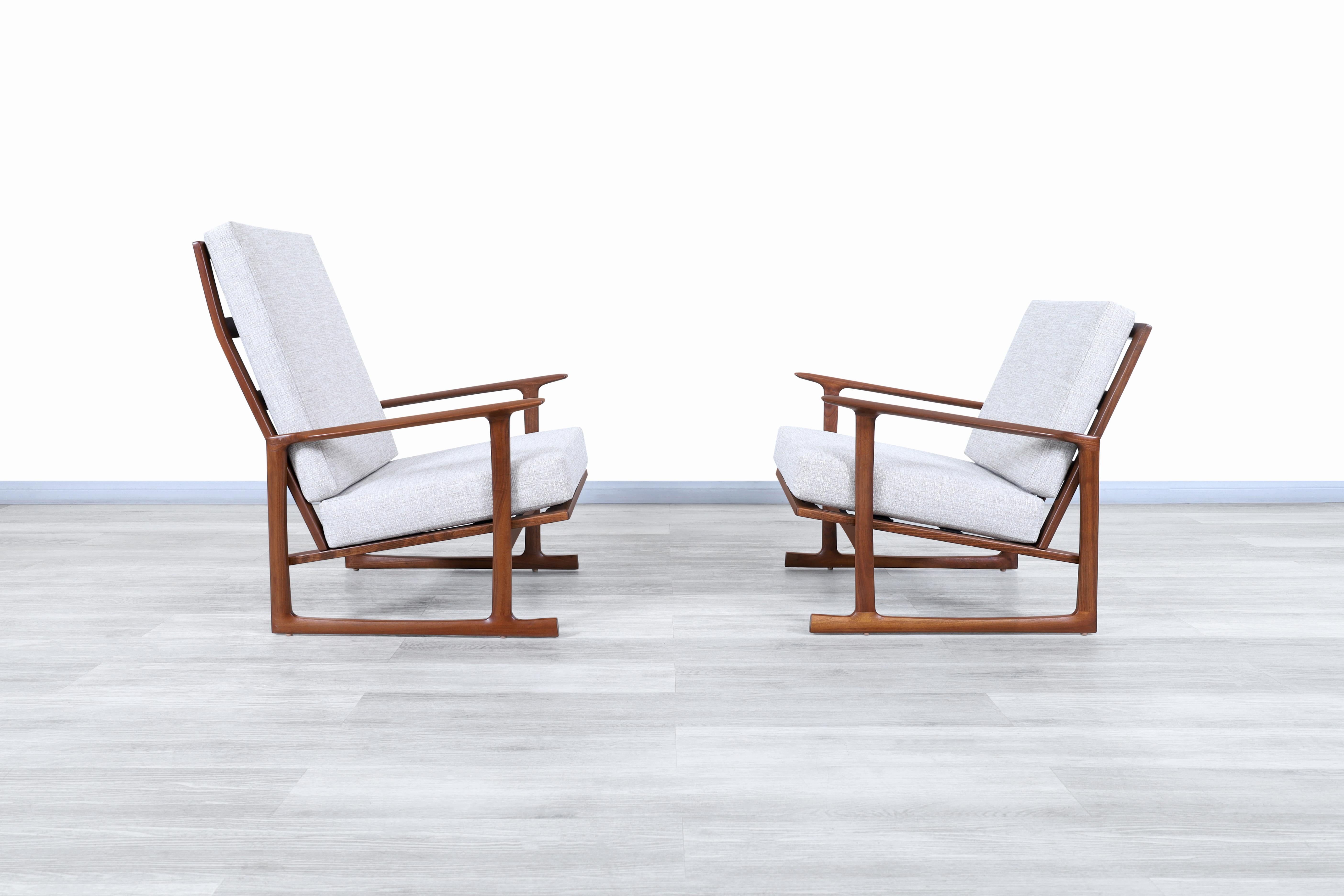 Mid-Century Modern Danish Modern Walnut Lounge Chairs by Ib Kofod Larsen for Selig For Sale