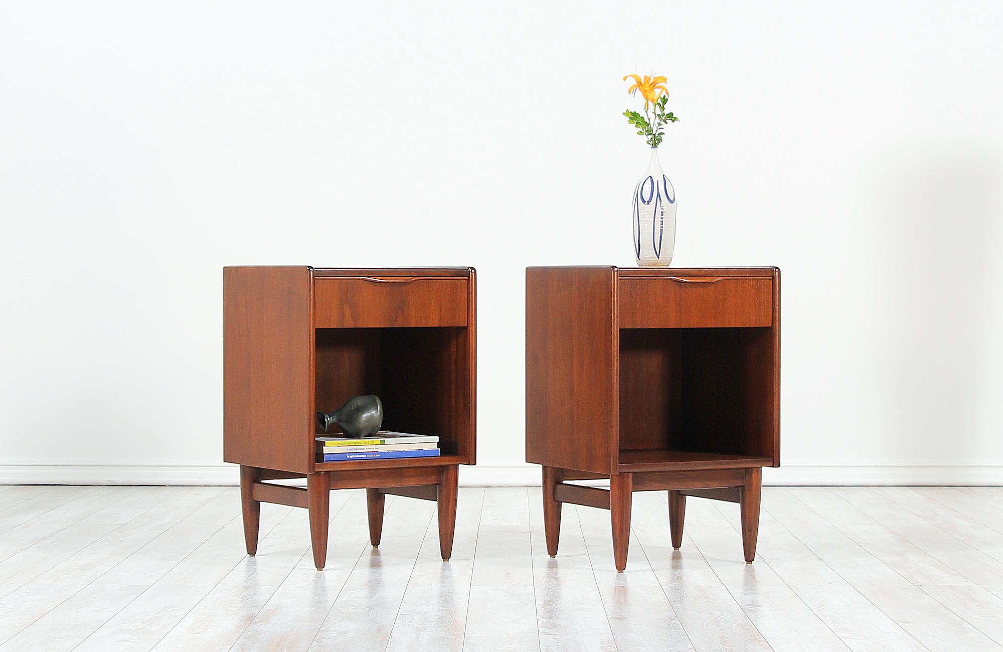Danish Modern Walnut Night Stands In Excellent Condition In Los Angeles, CA