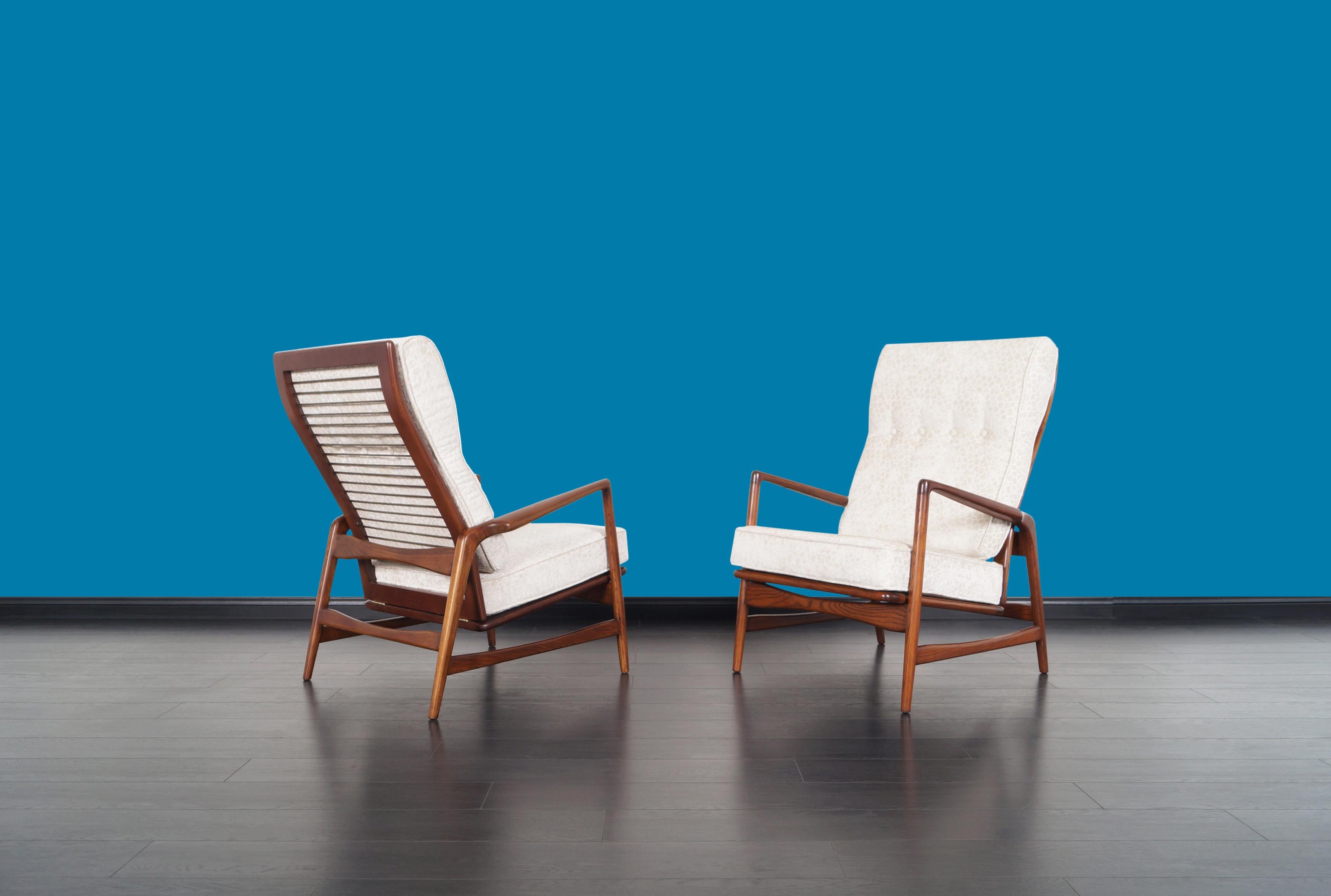 Mid-20th Century Danish Modern Walnut Reclining Lounge Chairs by Ib Kofod Larsen