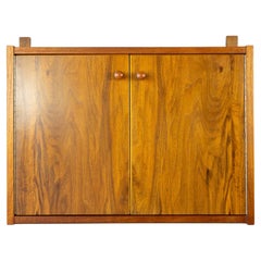 Mobile galleggiante danese moderno in noce e teak