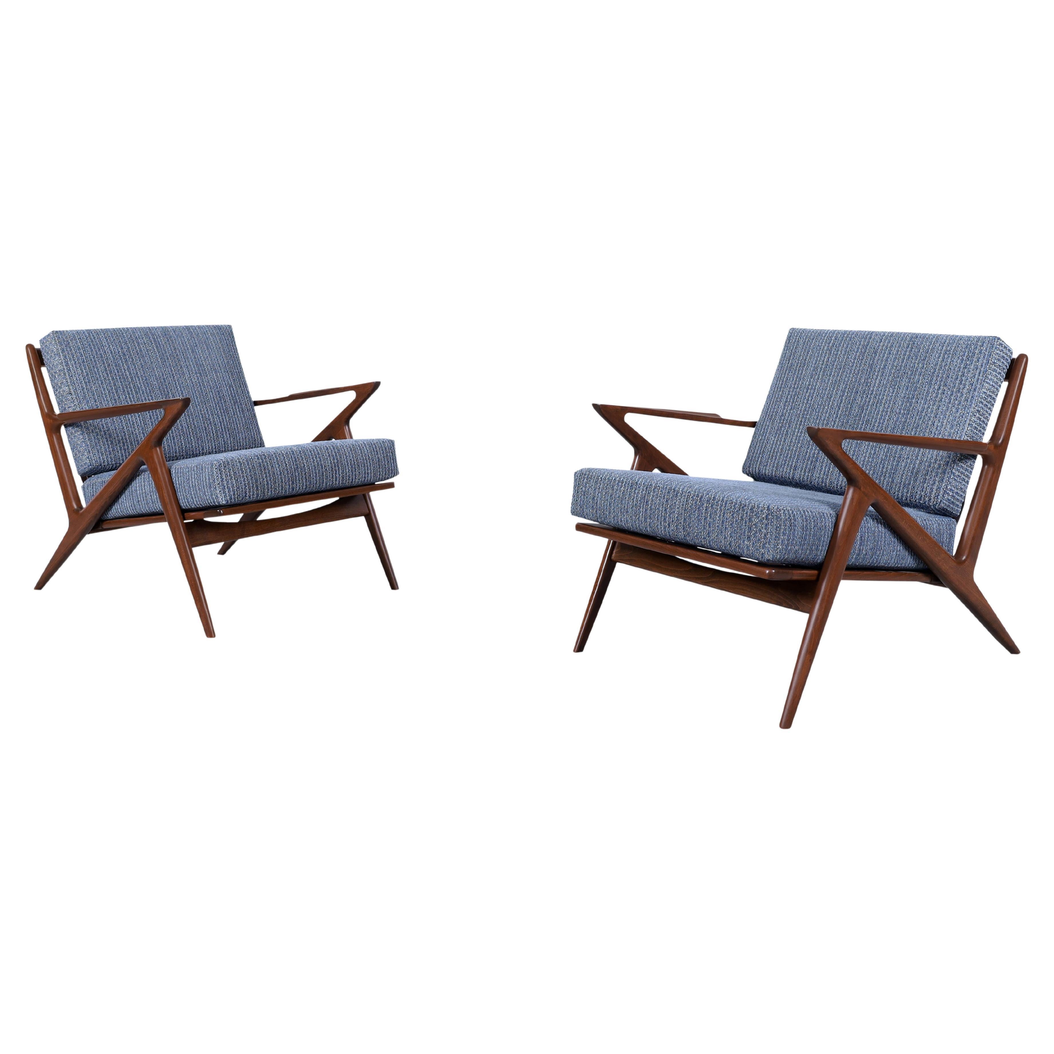 Danish Modern Sculpted “Z” Lounge Chair by Poul Jensen for Selig For