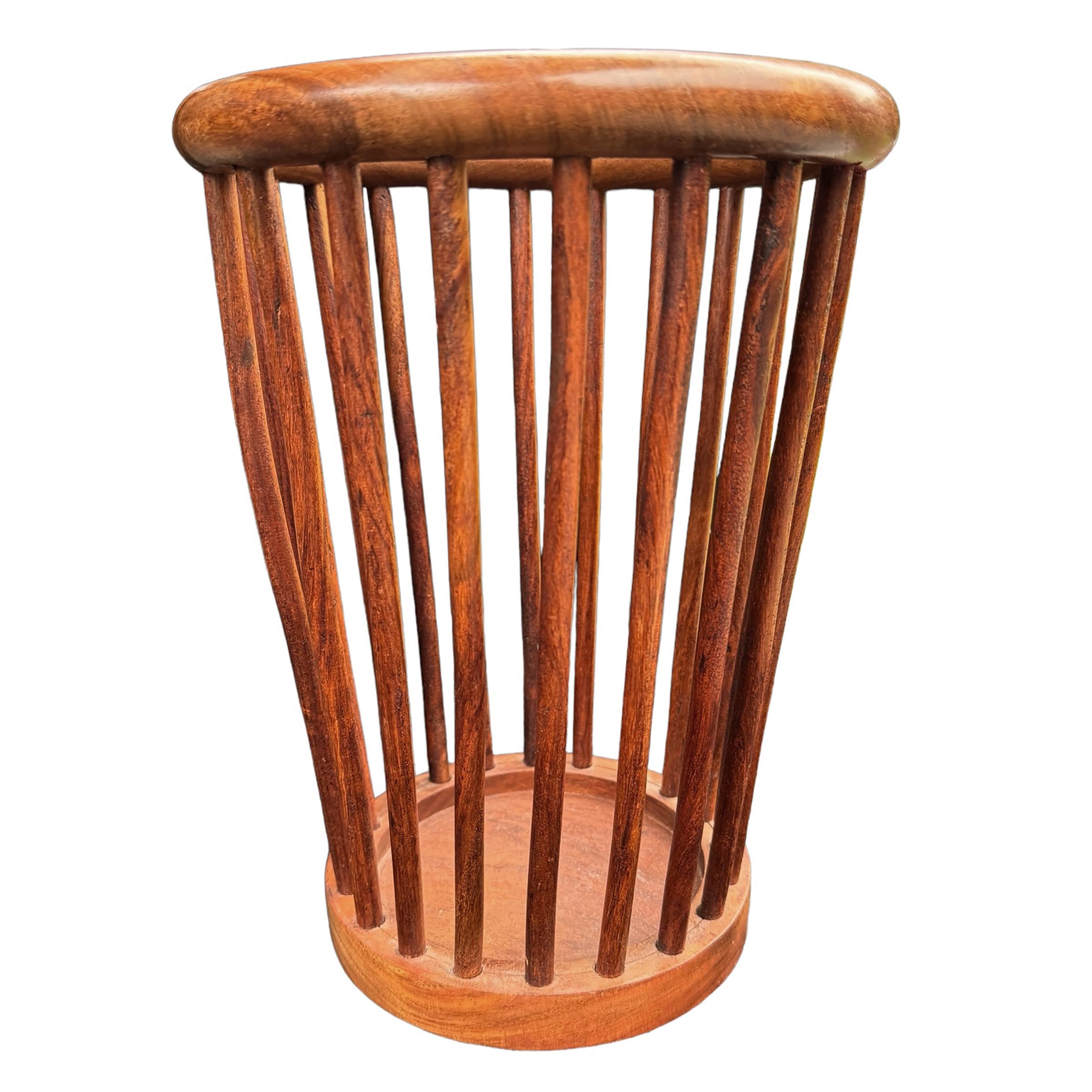 Danish Modern Wastepaper Basket In Good Condition For Sale In Chicago, IL