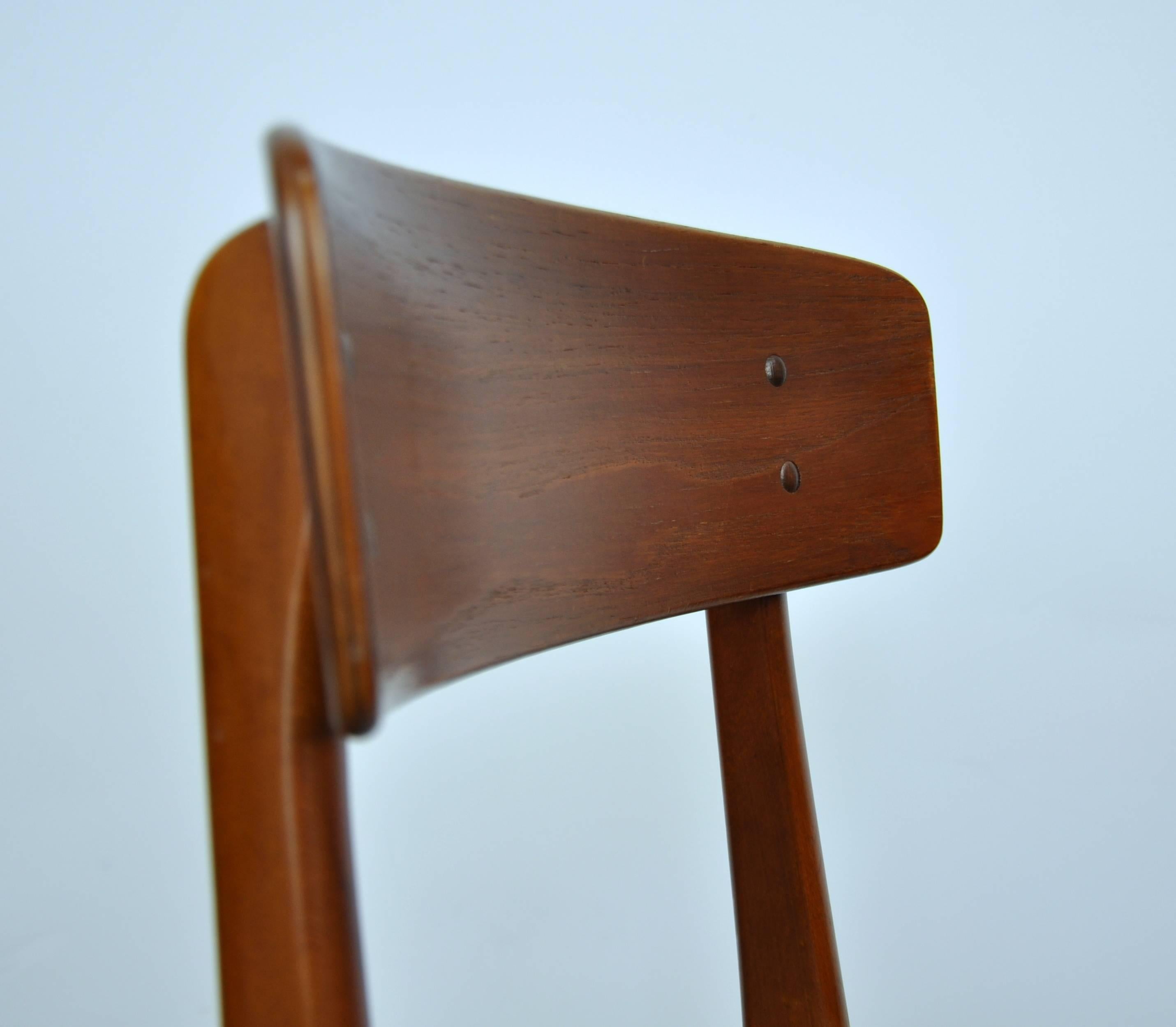 Danish Modern Wegner Style Teak Chair 4