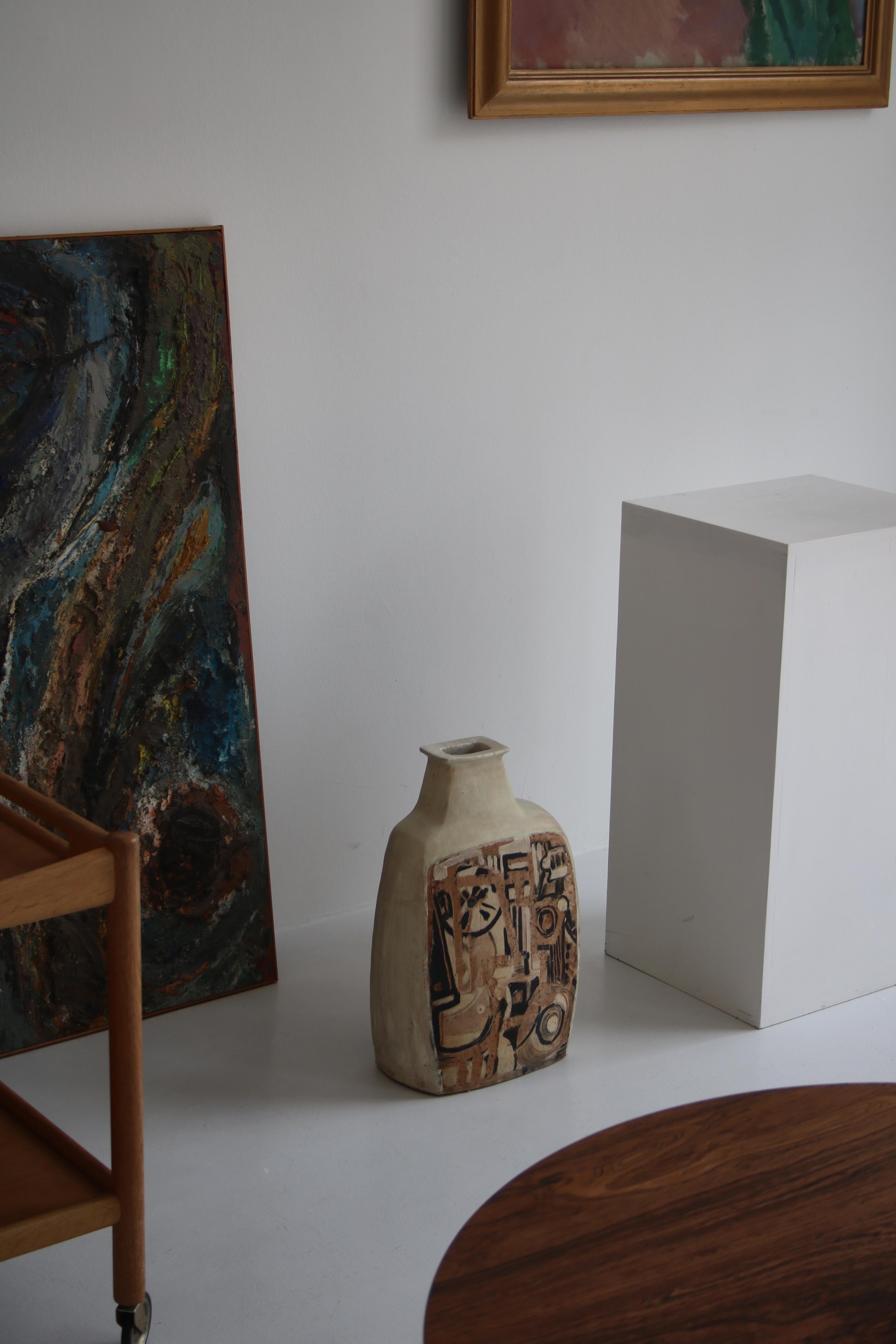 Large White Earth Colored Ceramics Floor Vase / Hagedorn-Olsen, Own Studio, 1961 3