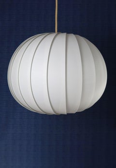 Colgante moderno danés Lars E. Schiøler Globo blanco, 1972