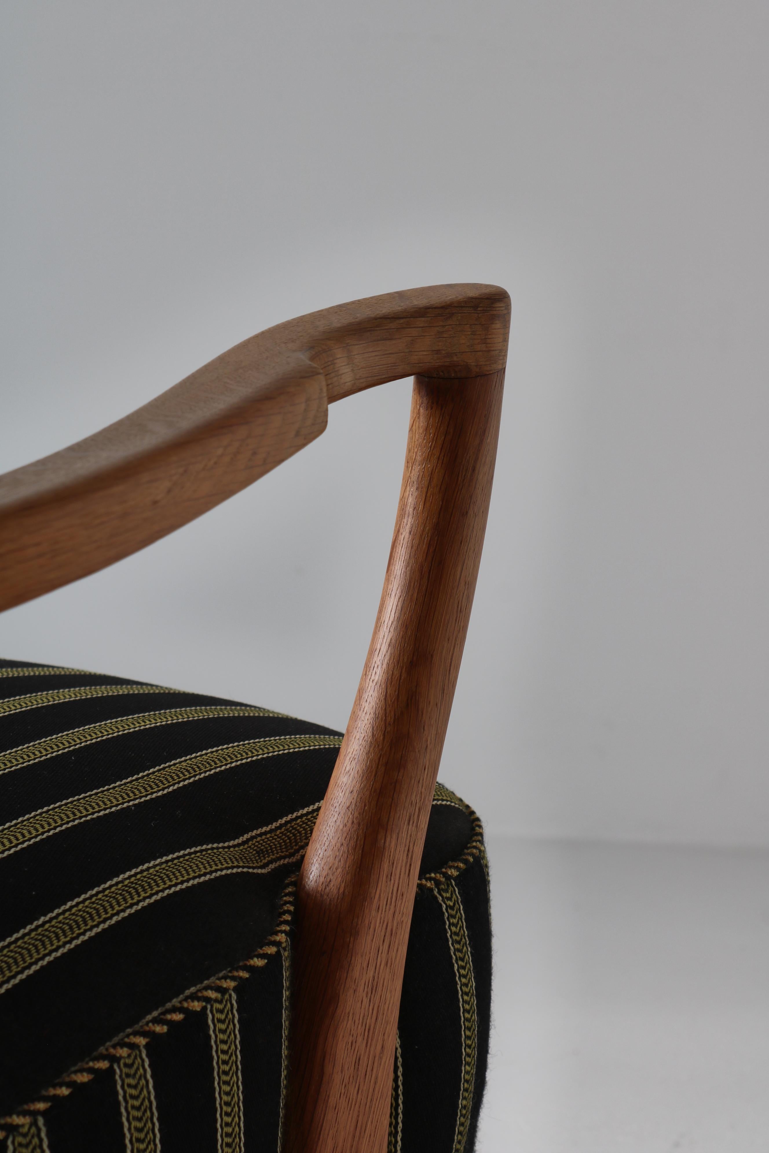 Danish Modern Wingback Chair in Oak & Traditional Danish Olmerdug Wool, 1950s For Sale 12
