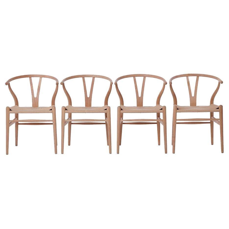 Danish Modern Wishbone Chairs CH24 in Oak