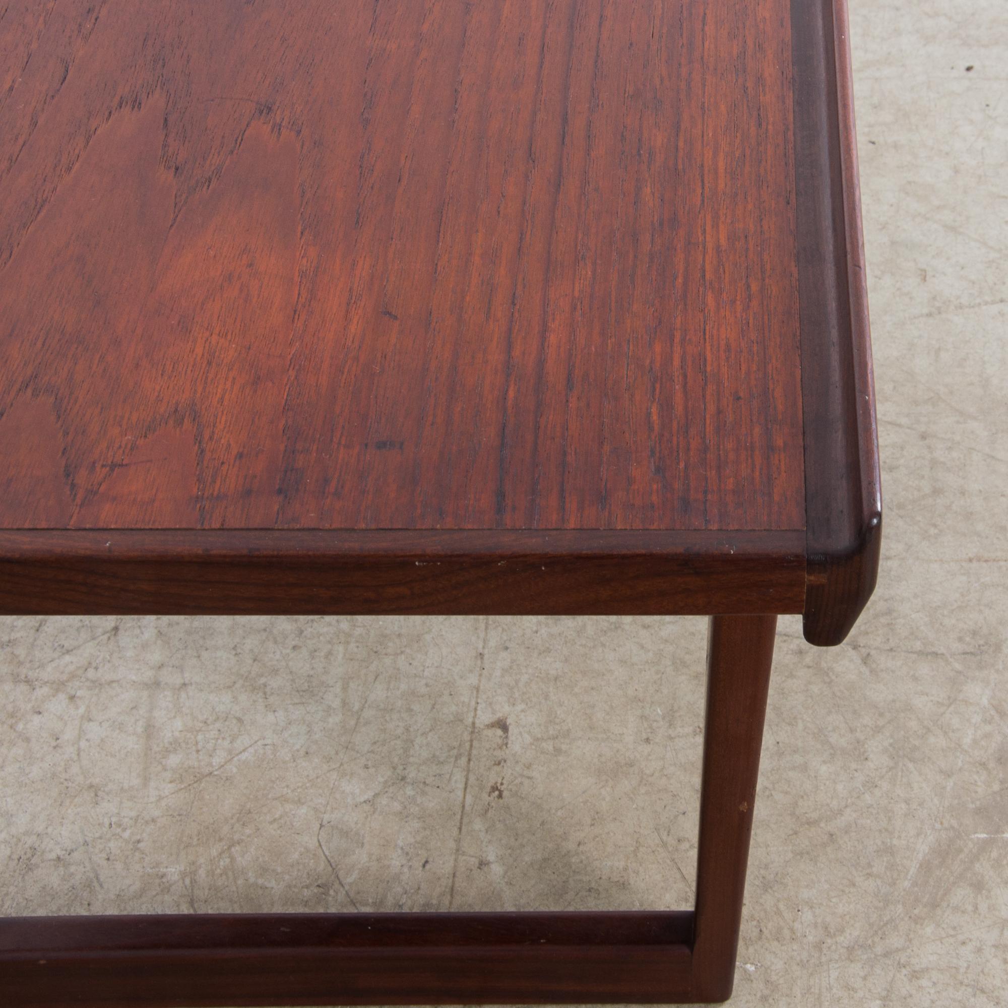 Teak Danish Modern Wooden Coffee Table 