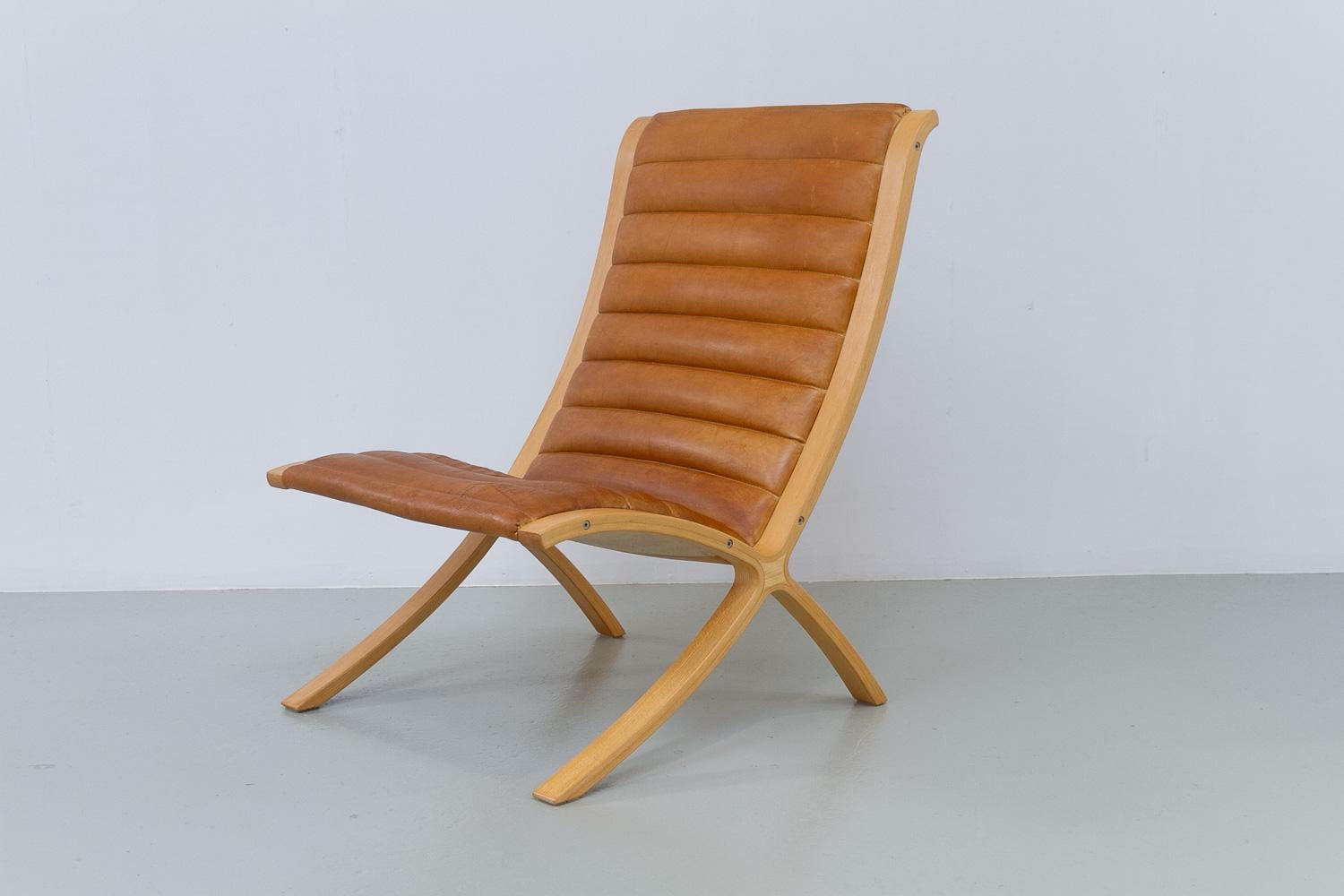 Silla X danesa moderna de Hvidt & Mølgaard para Fritz Hansen, década de 1970. en venta 9