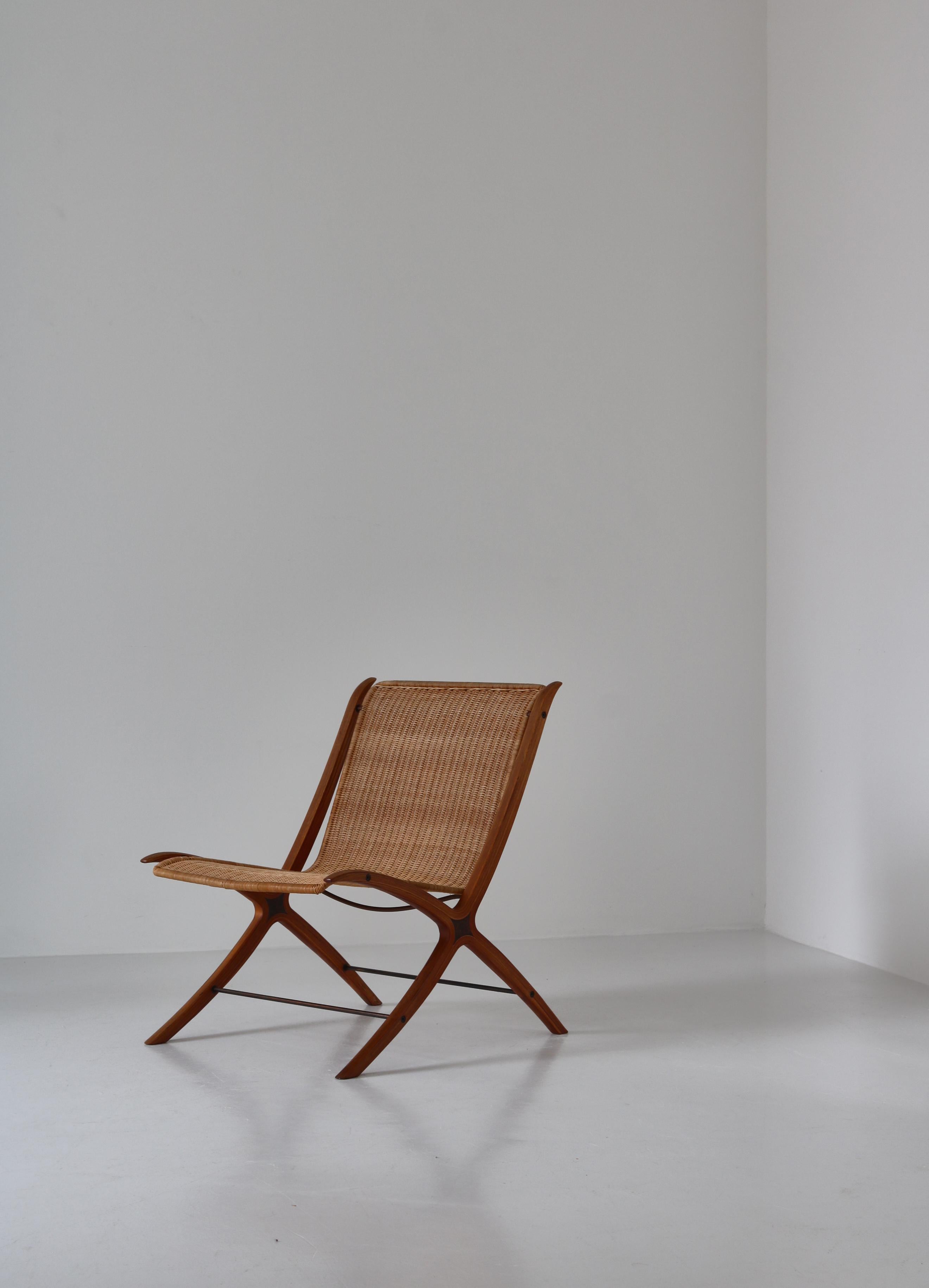 Danish Modern "Xchair" Lounge Chair by Hvidt and Mølgaard for Fritz Hansen, 1959 For Sale at