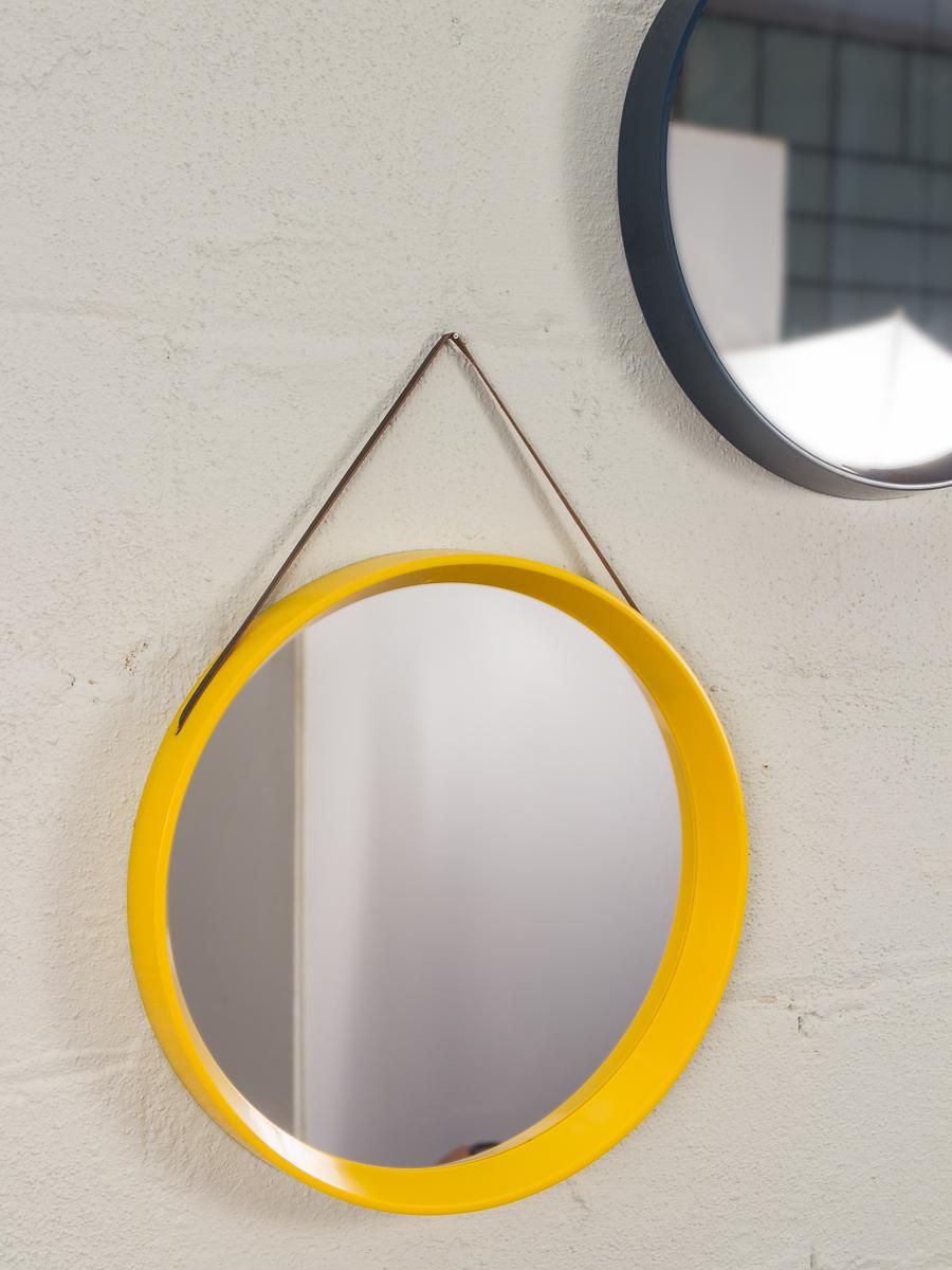 yellow mirror