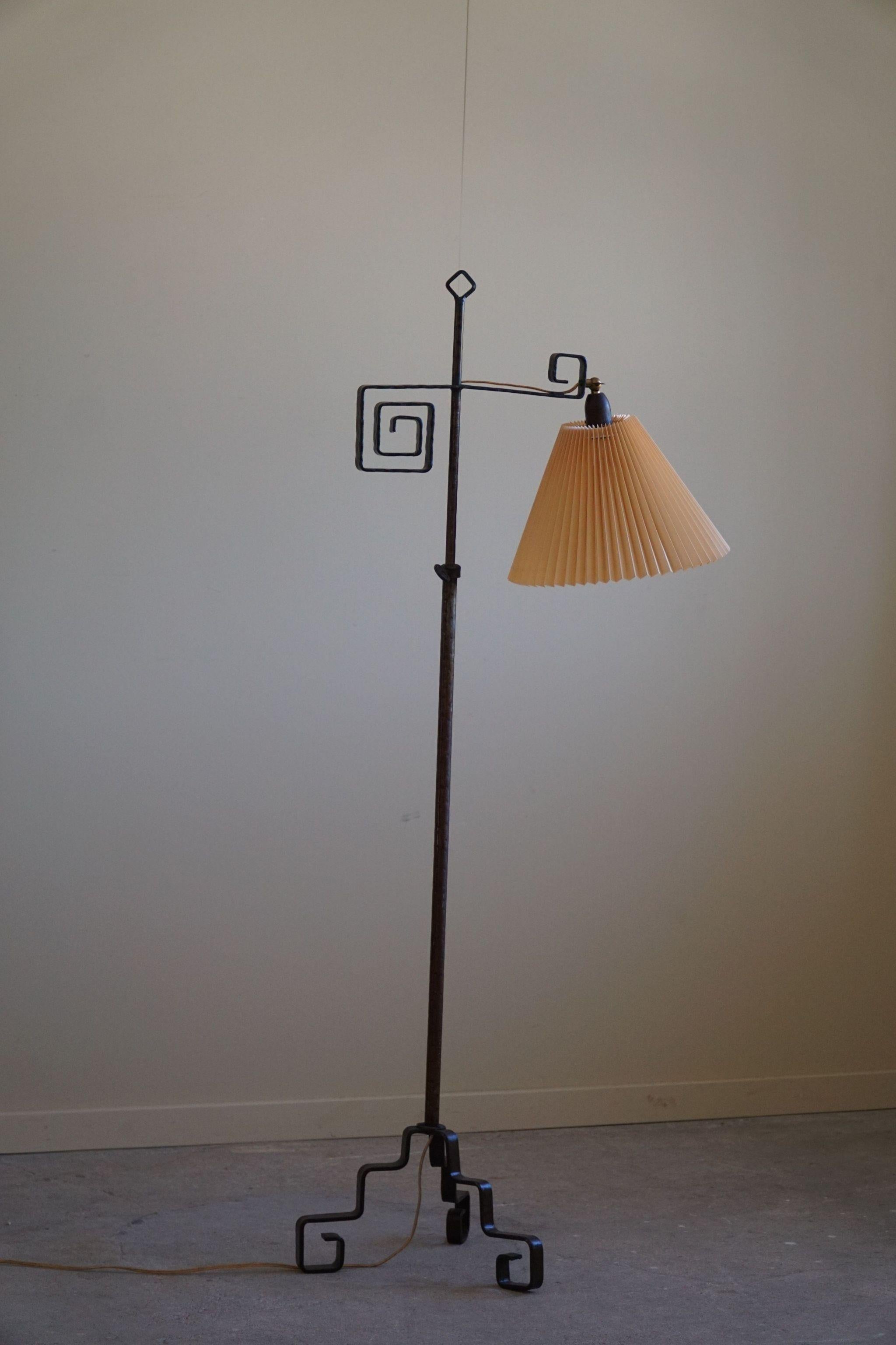 Danish Modernism, Adjustable Floor Lamp in Steel, Mid Century, 1950s 6