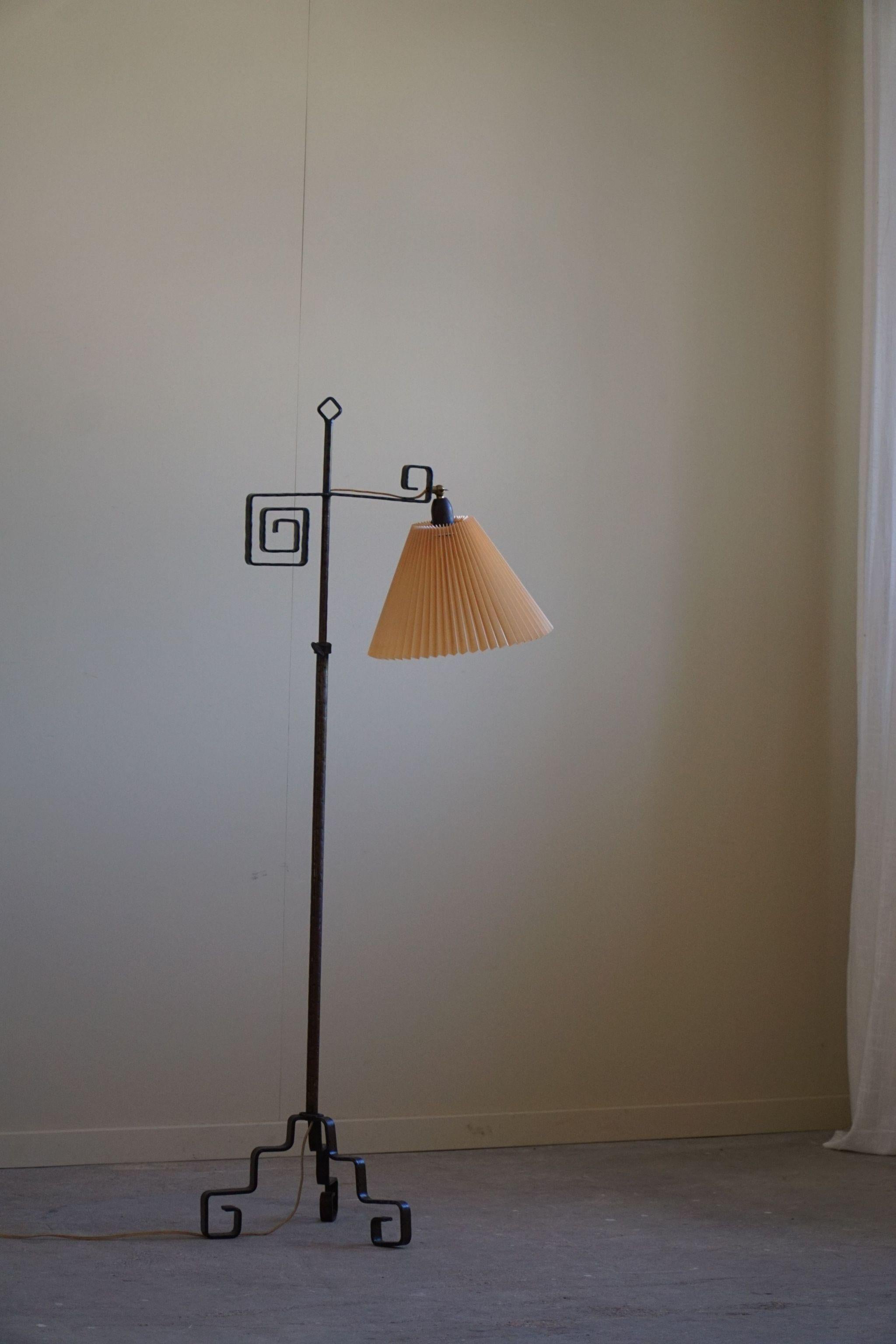 Danish Modernism, Adjustable Floor Lamp in Steel, Mid Century, 1950s In Good Condition In Odense, DK