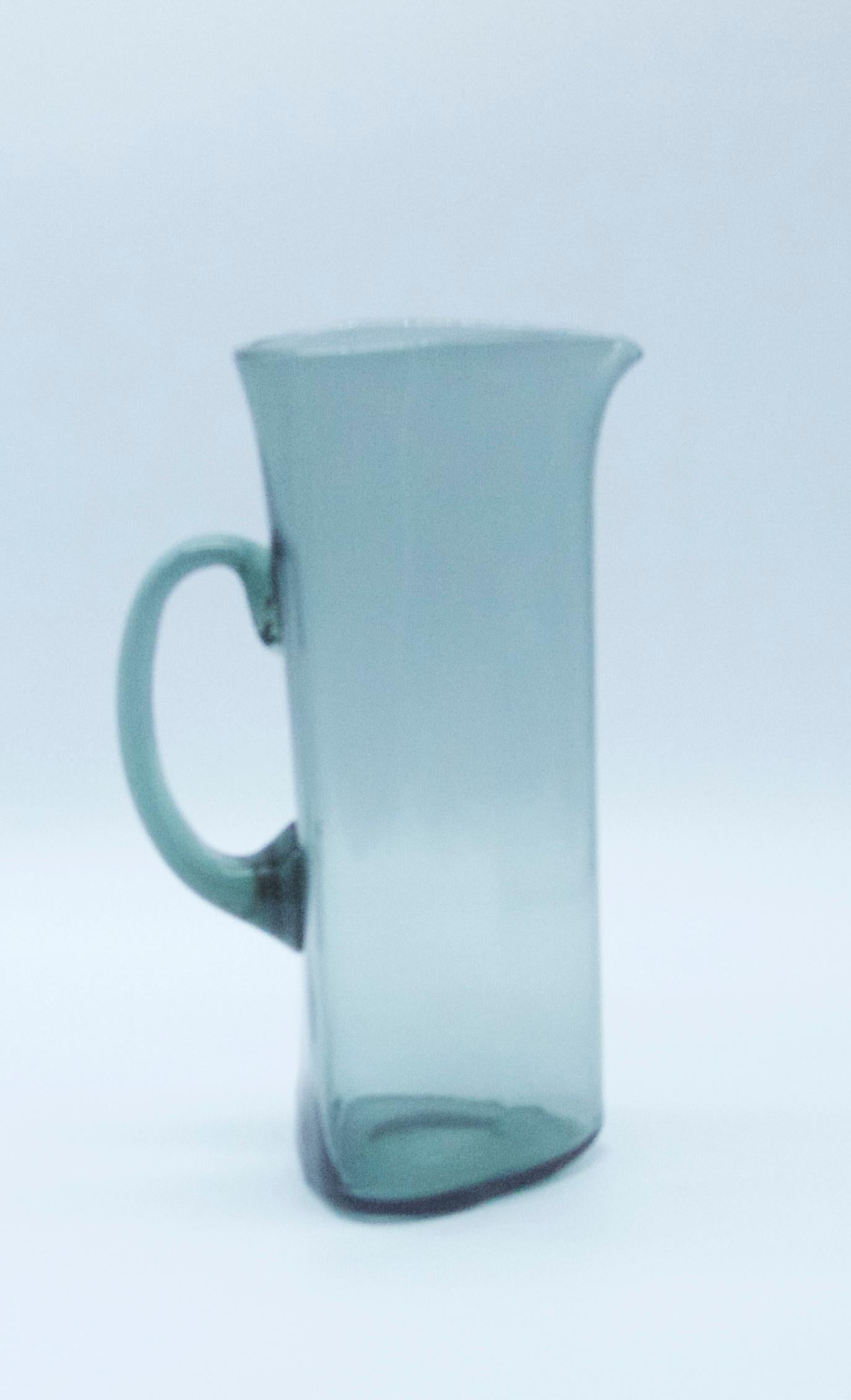 Norwegian Danish Modernist Pitcher and Two Glasses 1970 Light Grey Three-Sided Design For Sale