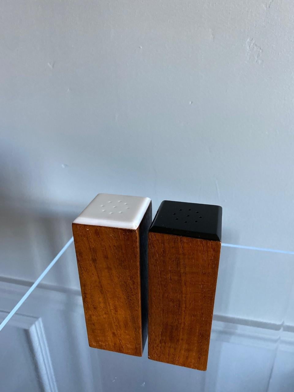 Late 20th Century Danish Modernist Rosewood Salt & Pepper Shakers For Sale