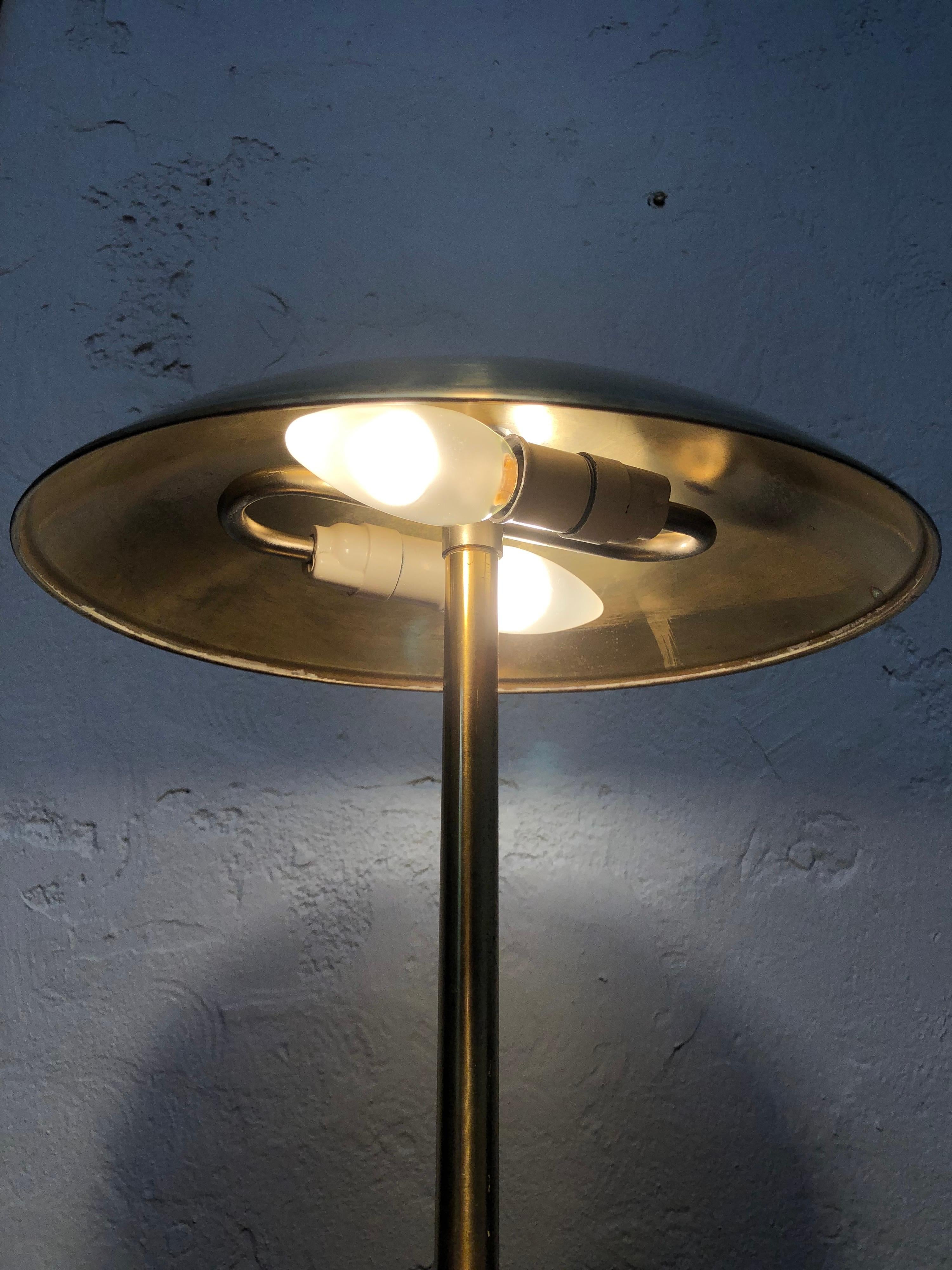 Danish Modernist Table Lamp in Brass from the 1940s by Lyfa With Provenance 5