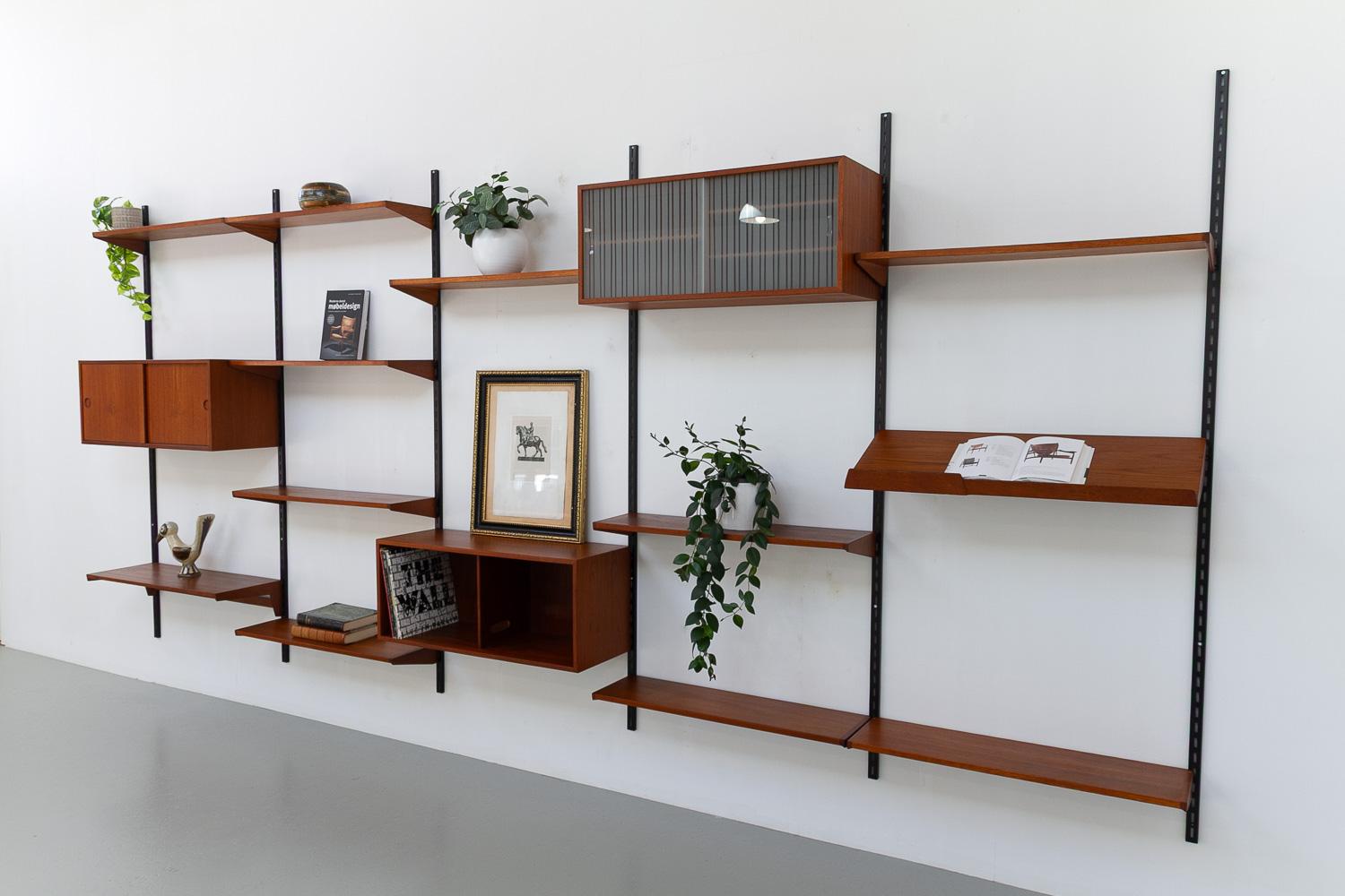 Danish Modular 5-Bay Teak Wall Unit by Kai Kristiansen for FM, 1960s. 9