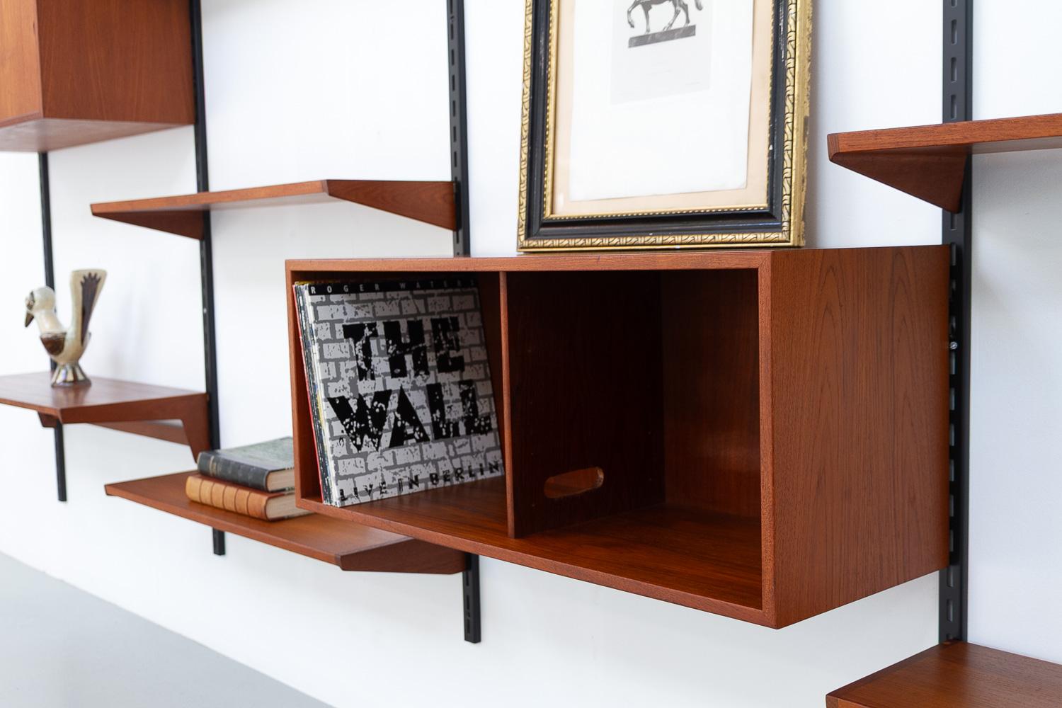 Danish Modular 5-Bay Teak Wall Unit by Kai Kristiansen for FM, 1960s. 13