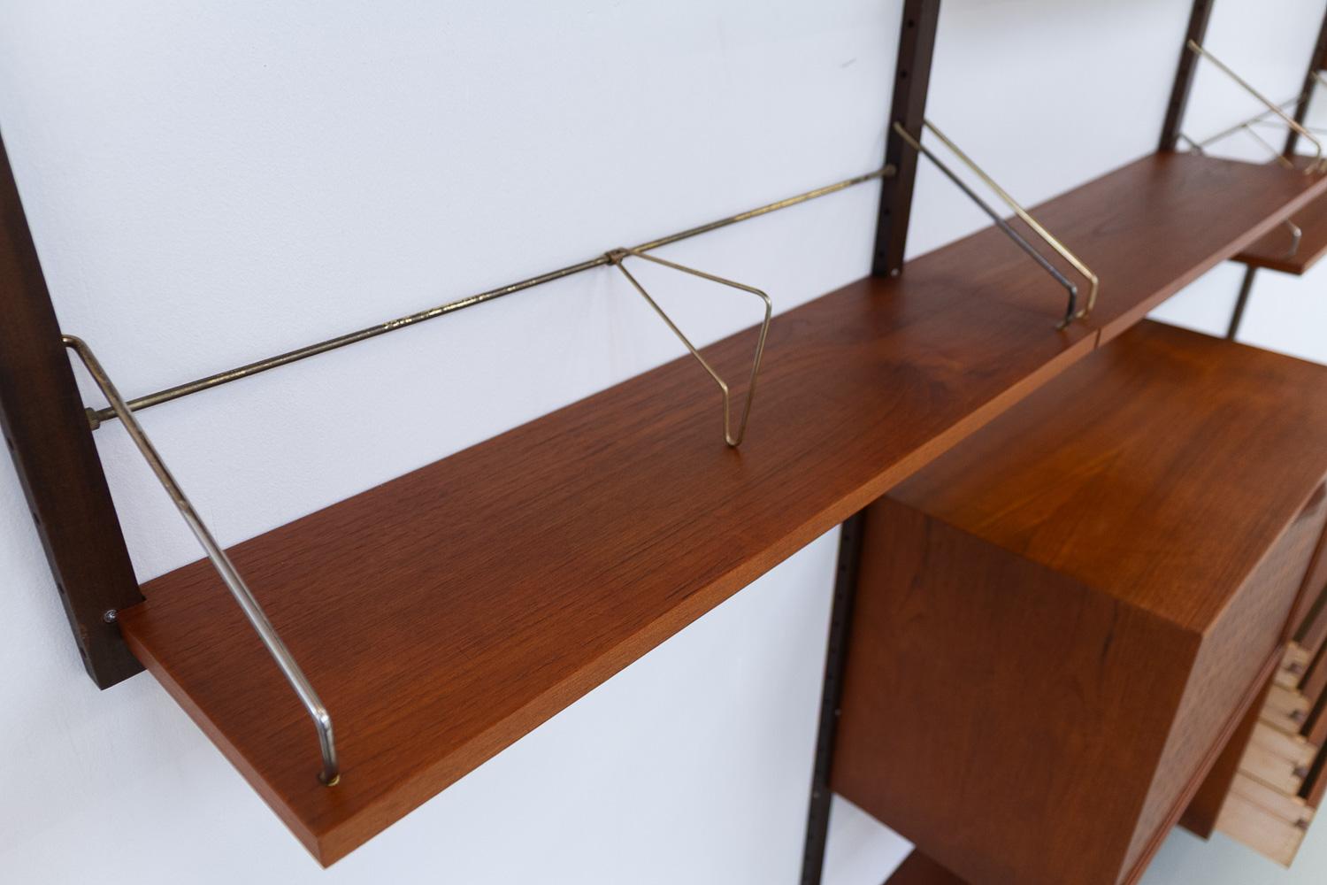 Parete attrezzata modulare danese in teak Royal di Poul Cadovius per Cado, 1950. in vendita 4