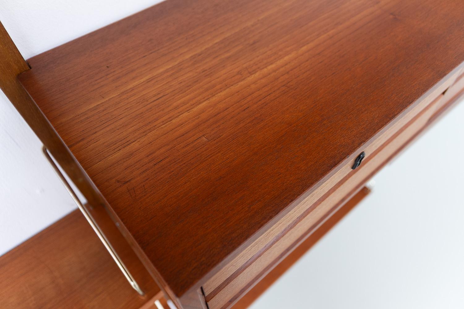 Danish Modular Royal Teak Wall Unit by Poul Cadovius for Cado, 1960s. 5
