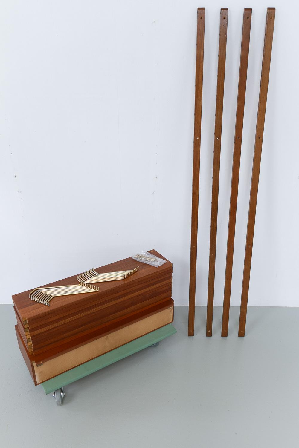 Danish Modular Royal Teak Wall Unit by Poul Cadovius for Cado, 1960s. 14