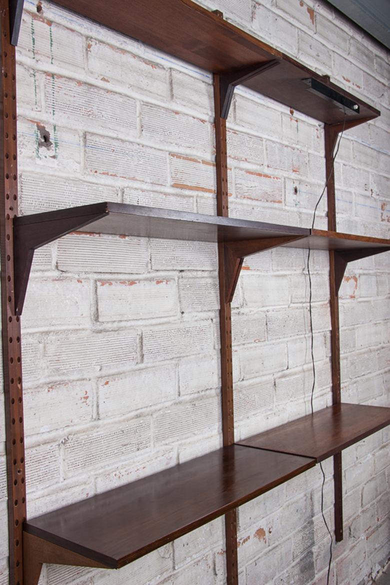 Danish modular shelf in Rosewood by Poul Cadovius 1960. 12
