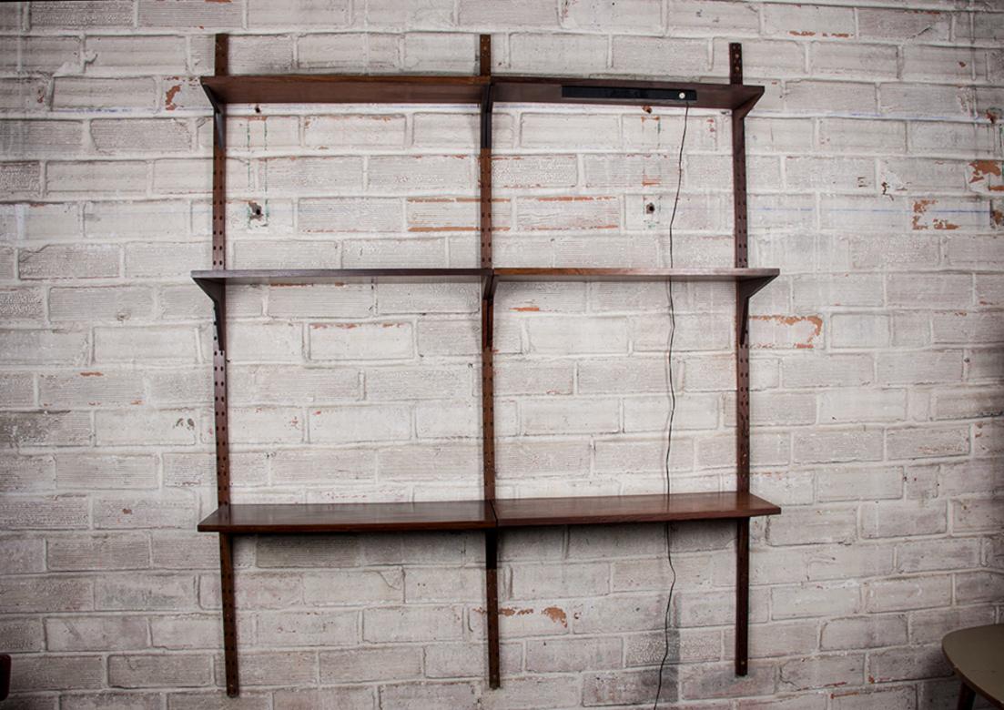 Mid-20th Century Danish modular shelf in Rosewood by Poul Cadovius 1960.