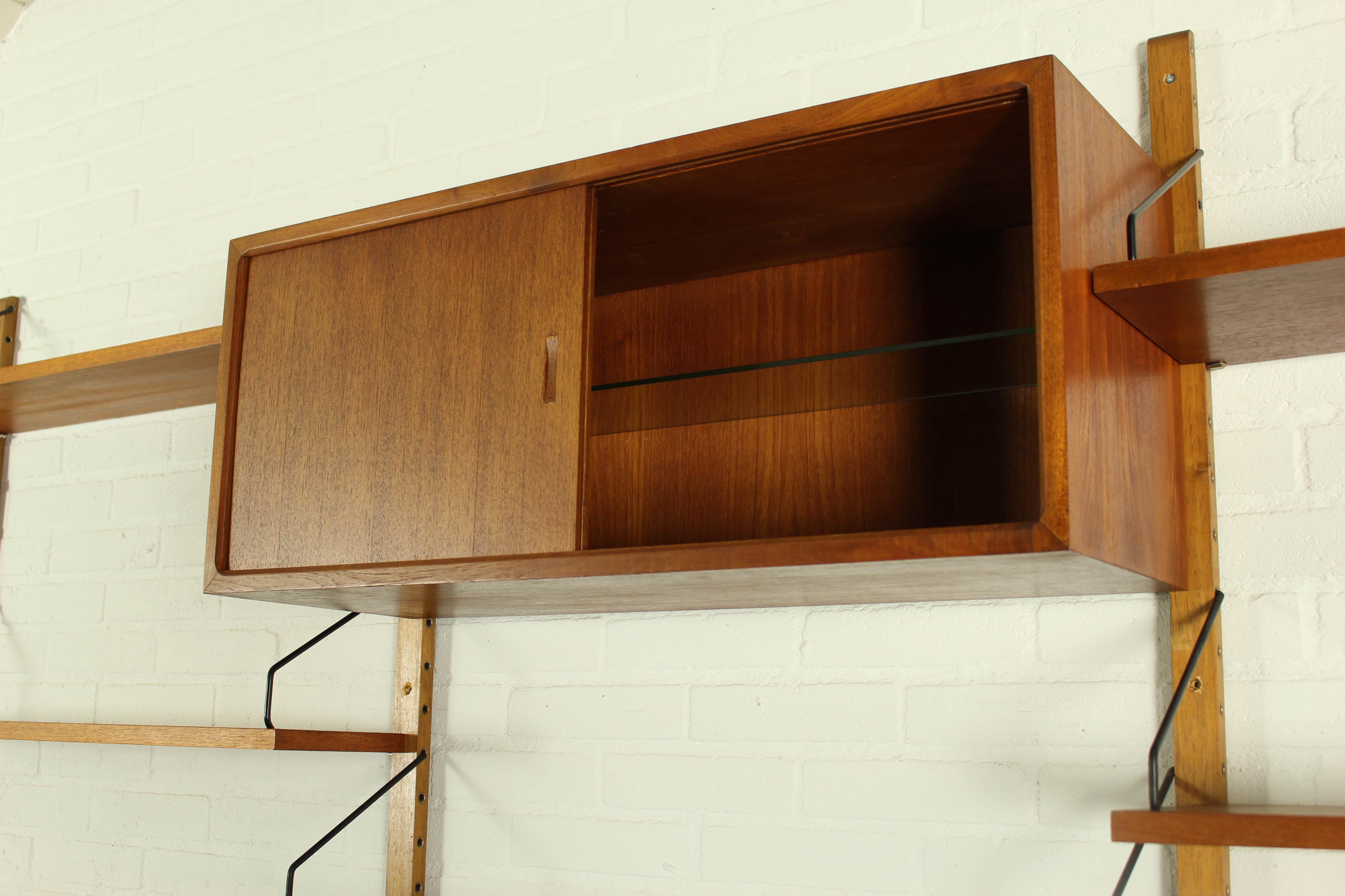 Danish Modular Teak Wall Unit by Poul Cadovius with wine cabinet, 1960s For Sale 9