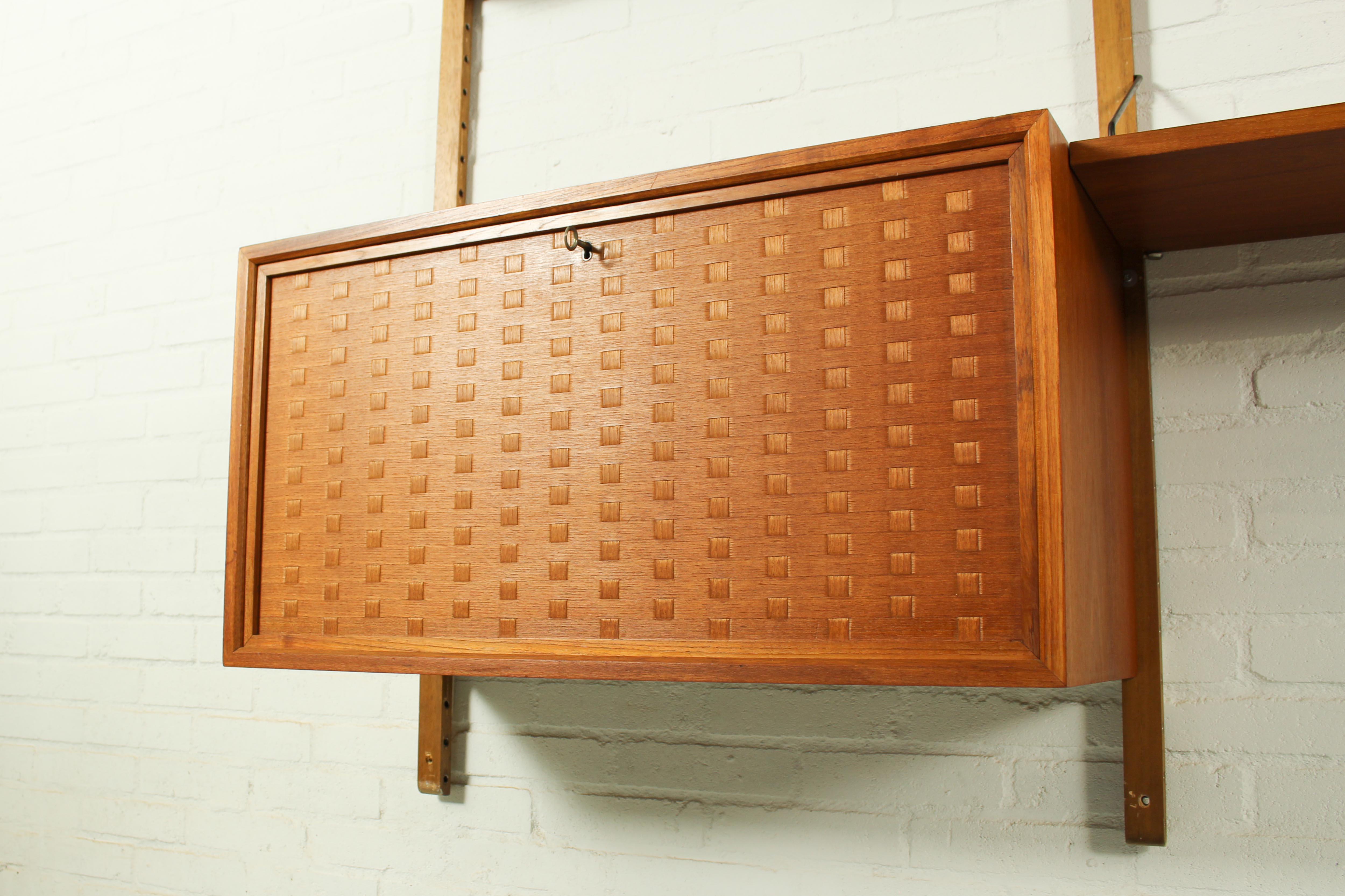 Danish Modular Teak Wall Unit by Poul Cadovius with wine cabinet, 1960s For Sale 2
